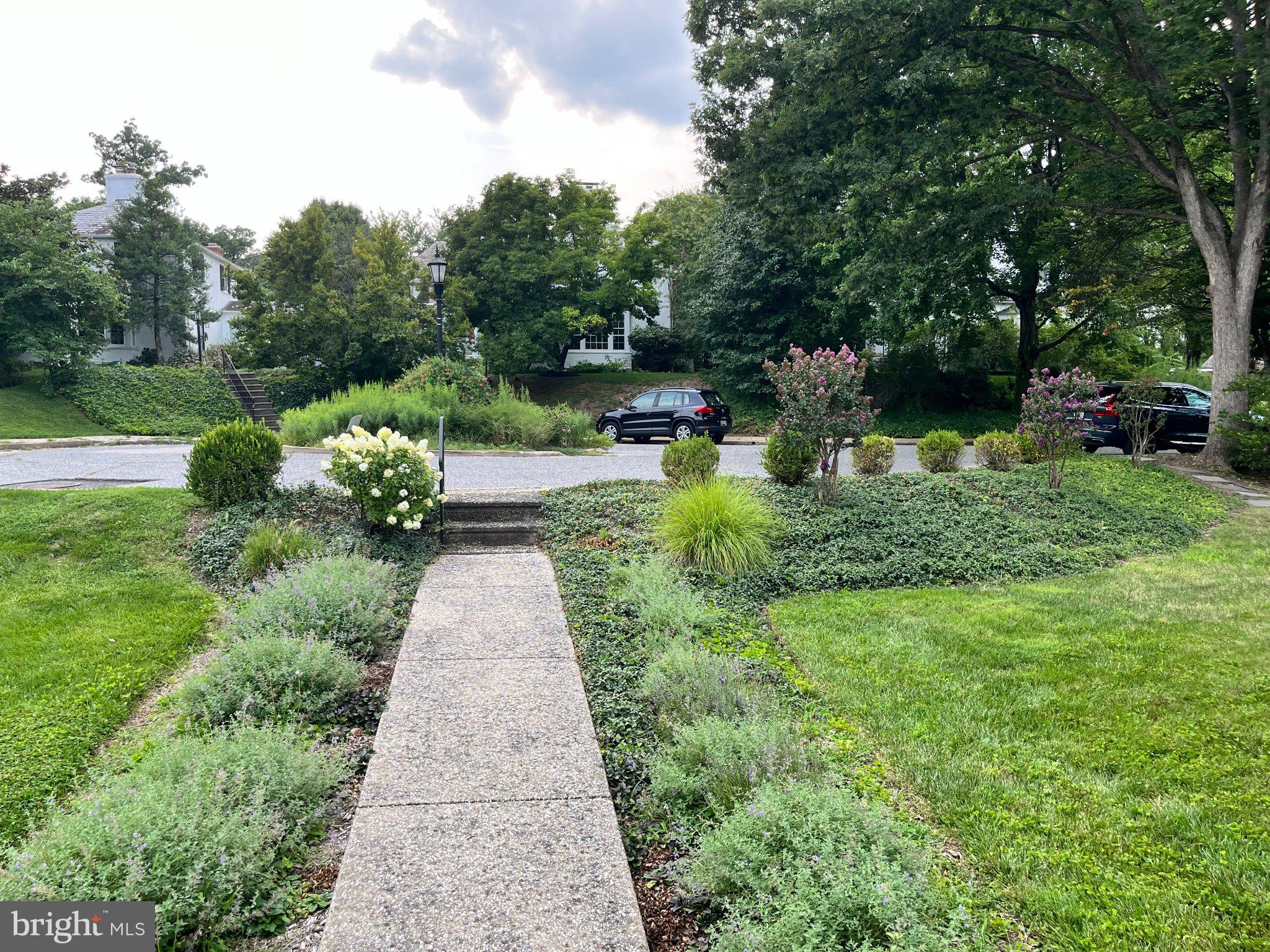 7 GOODALE PLACE