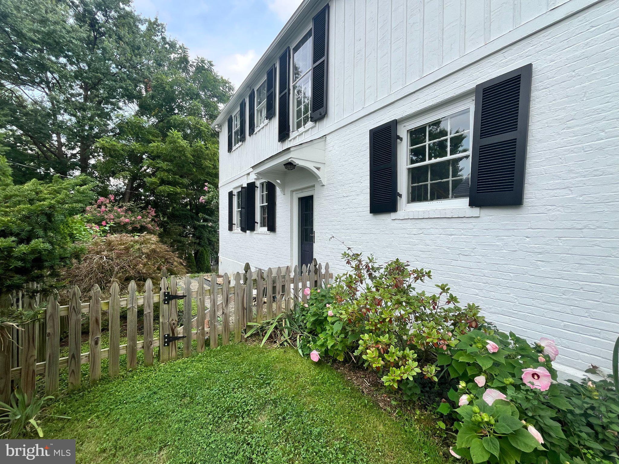 7 GOODALE PLACE
