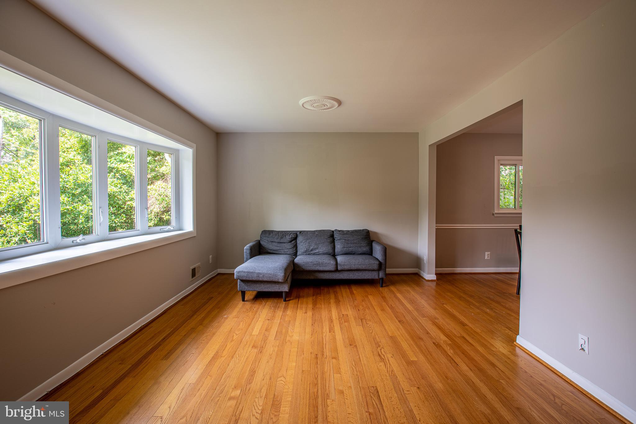 SILVER SPRING - Residential Lease