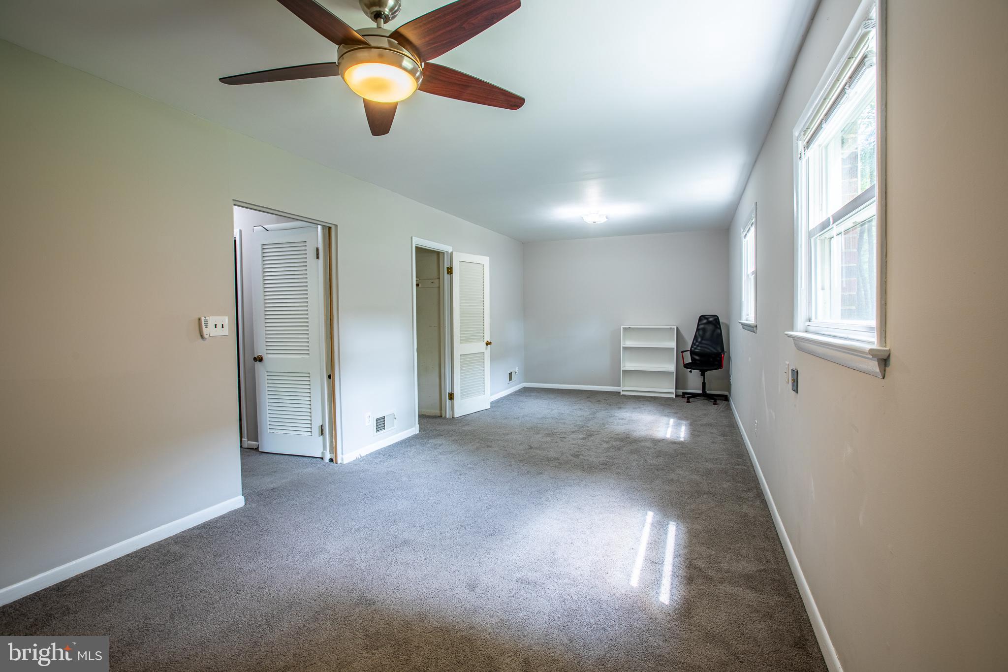 SILVER SPRING - Residential Lease