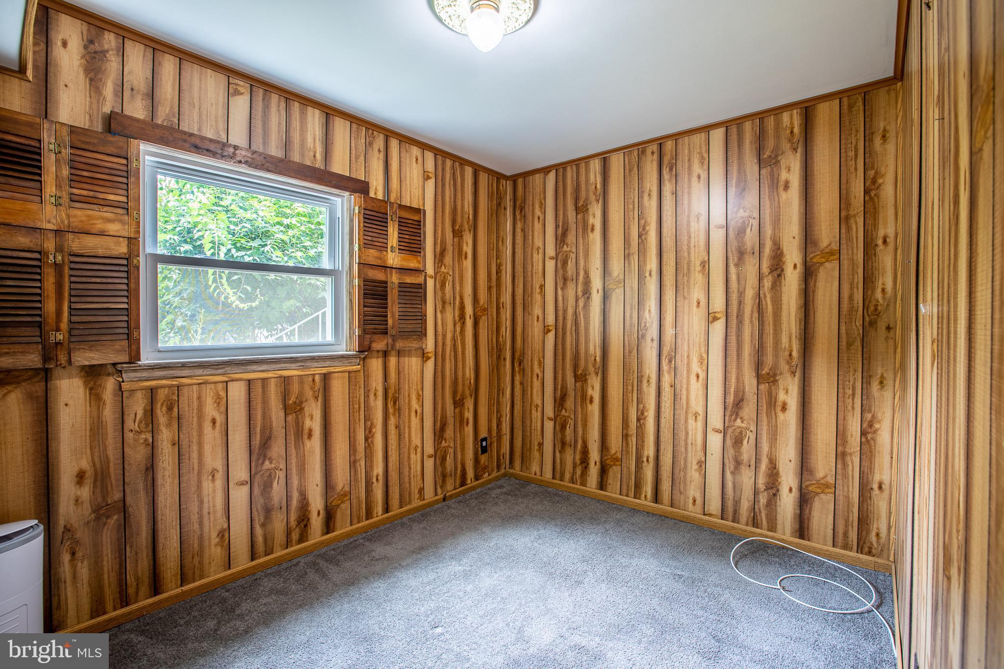 SILVER SPRING - Residential Lease