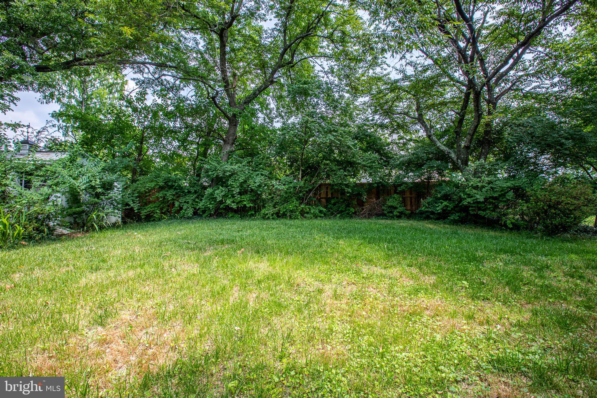 SILVER SPRING - Residential Lease