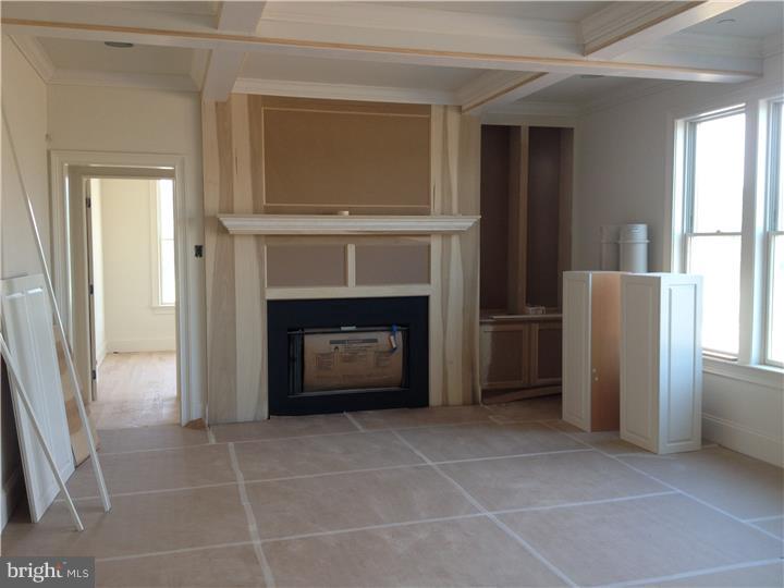 WHITE HORSE - Residential