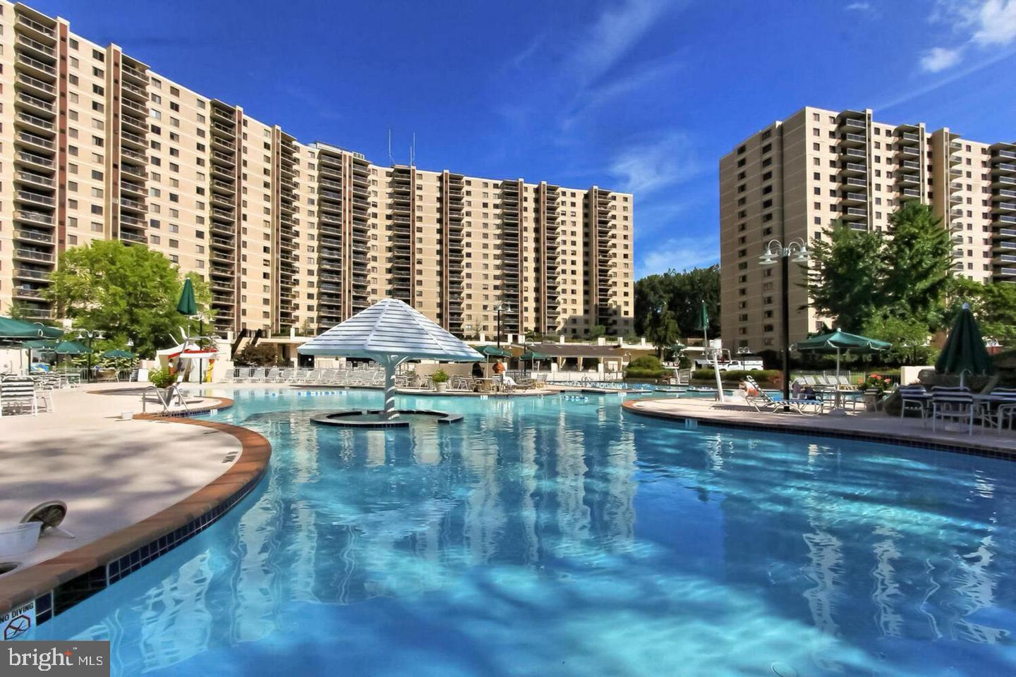 205 YOAKUM PARKWAY 914