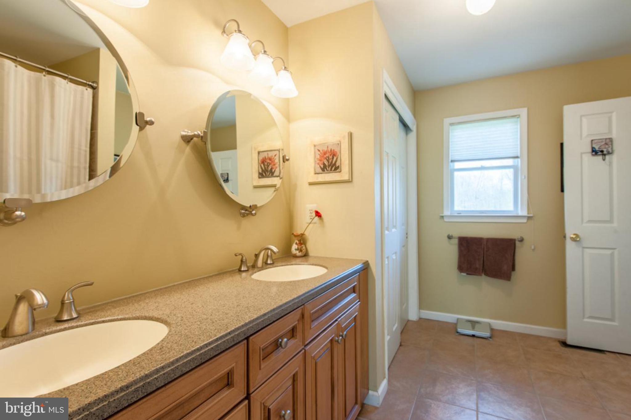 SUMMER LEA - Residential Lease