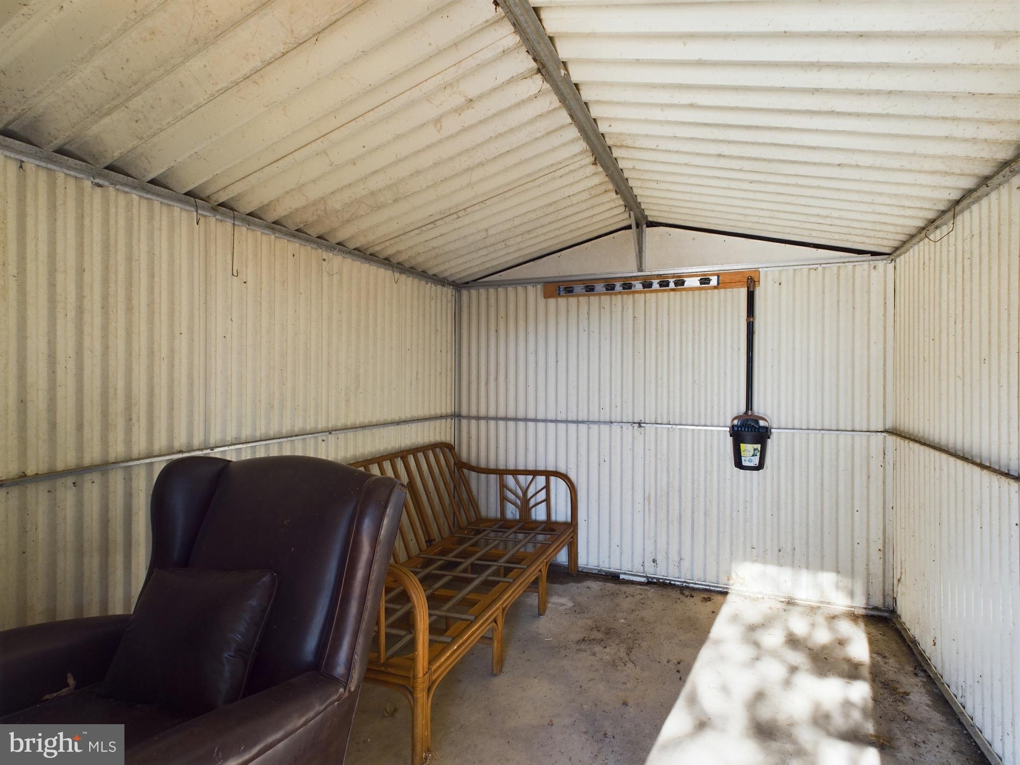 WHISPERING PINE MHP - Residential