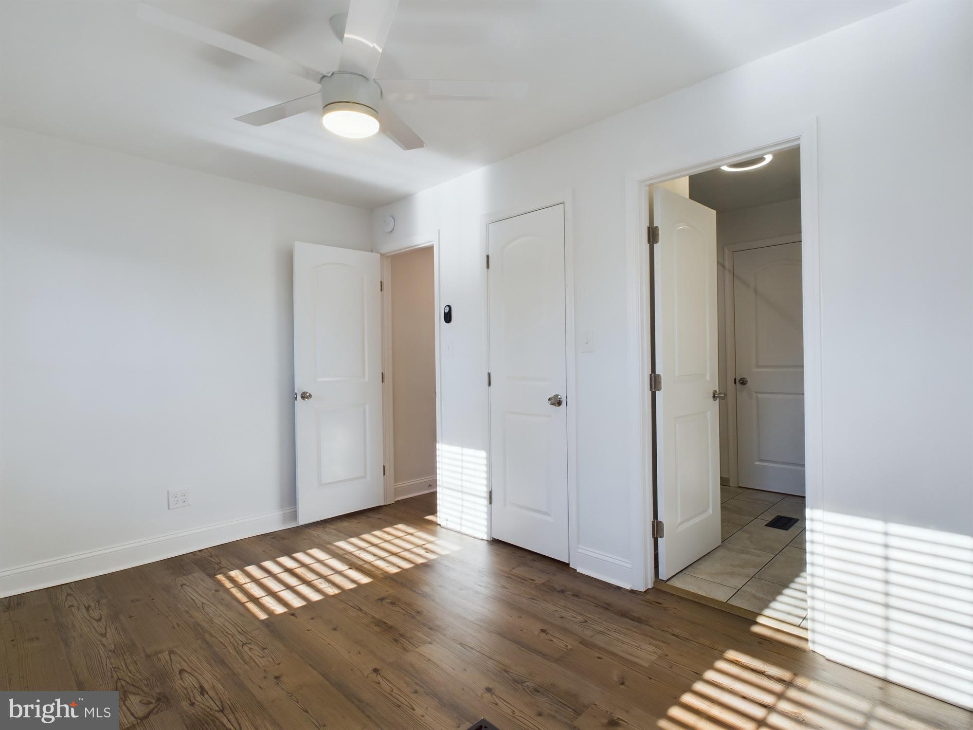 WHISPERING PINE MHP - Residential