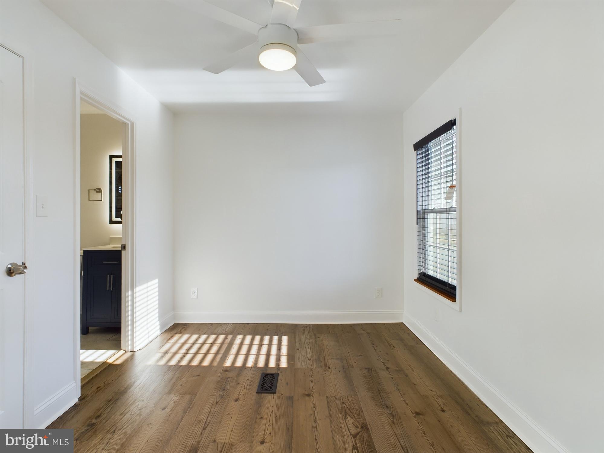 WHISPERING PINE MHP - Residential