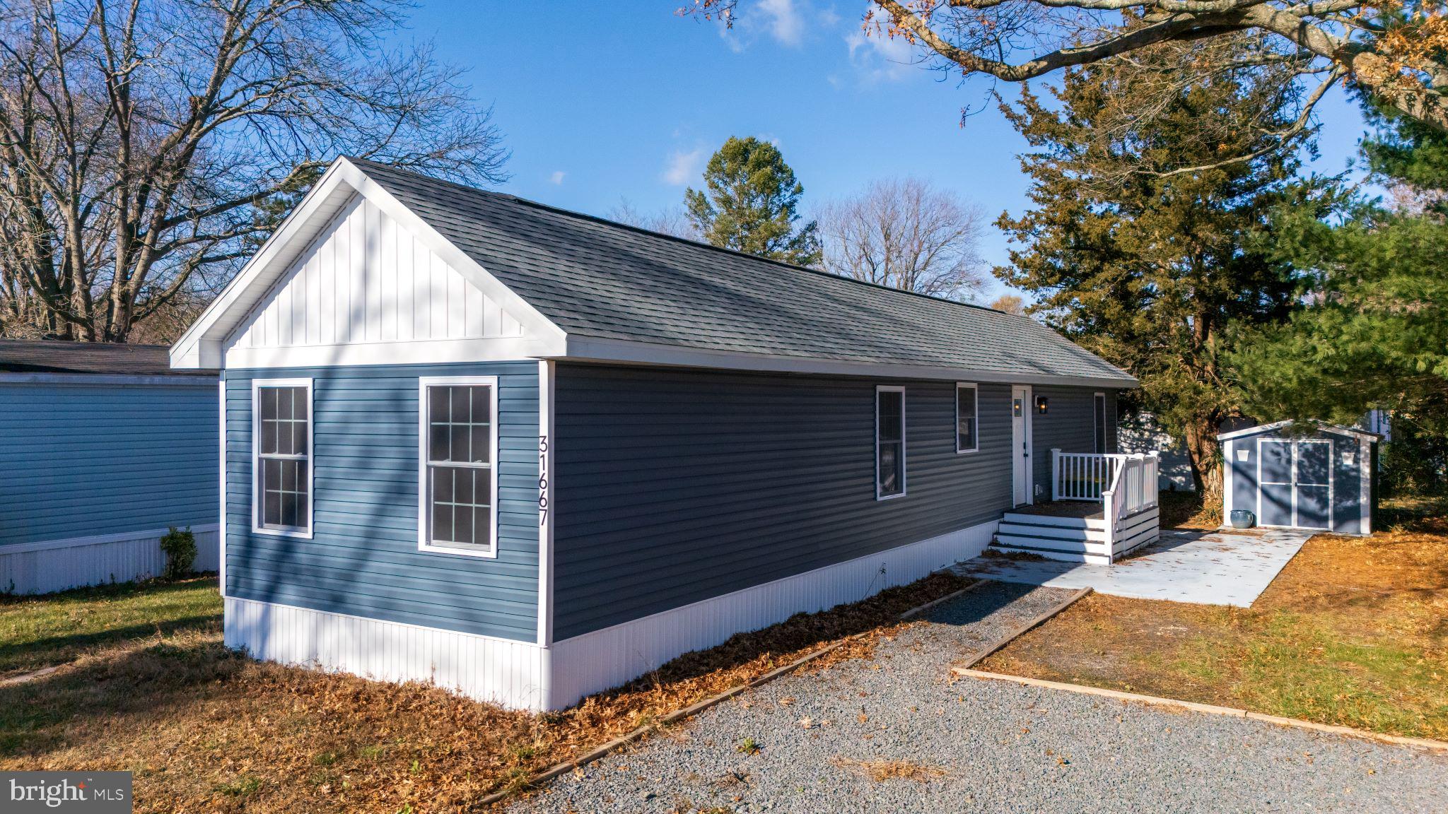 WHISPERING PINE MHP - Residential