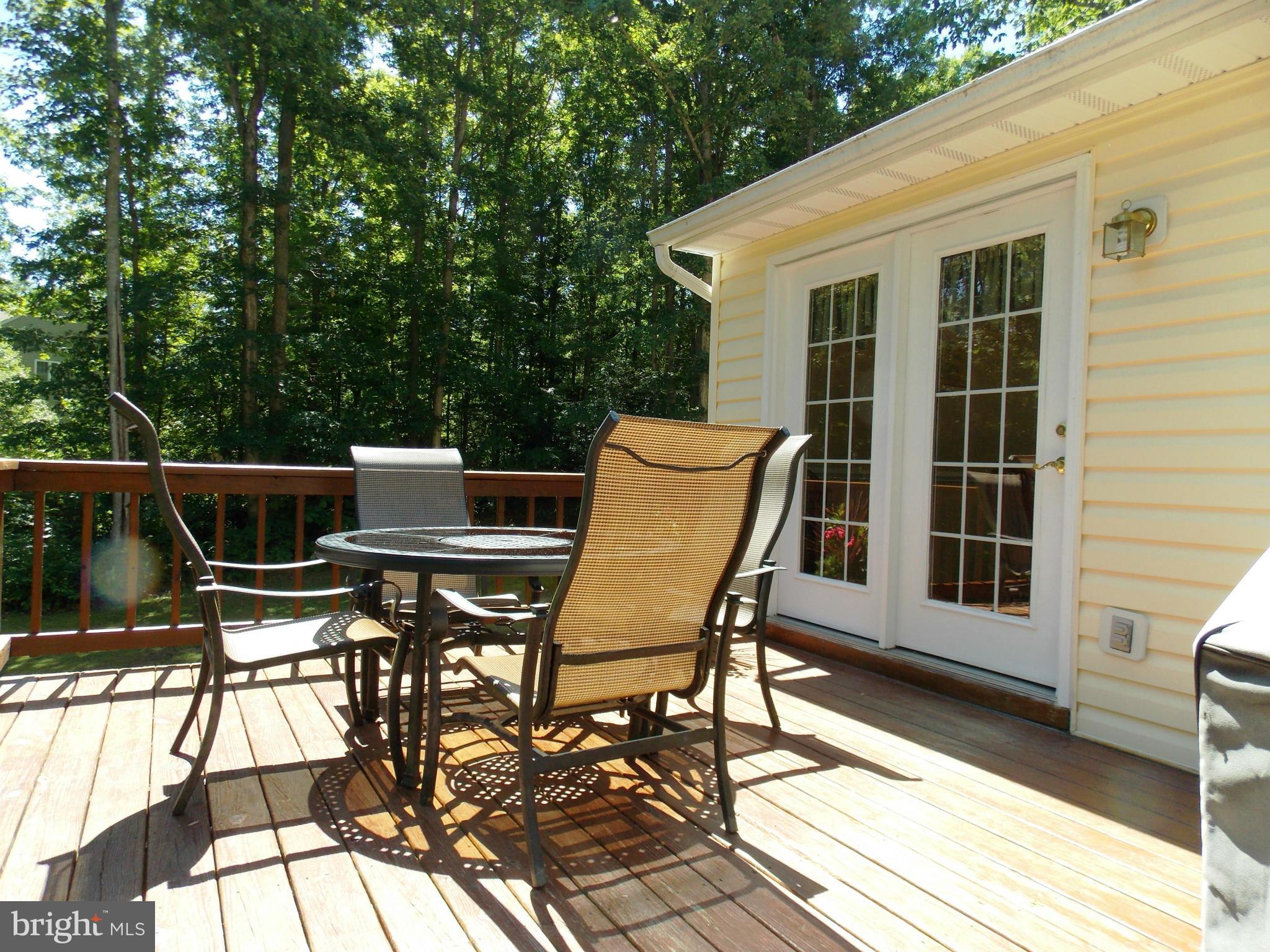 PIEDMONT SQUARE - Residential