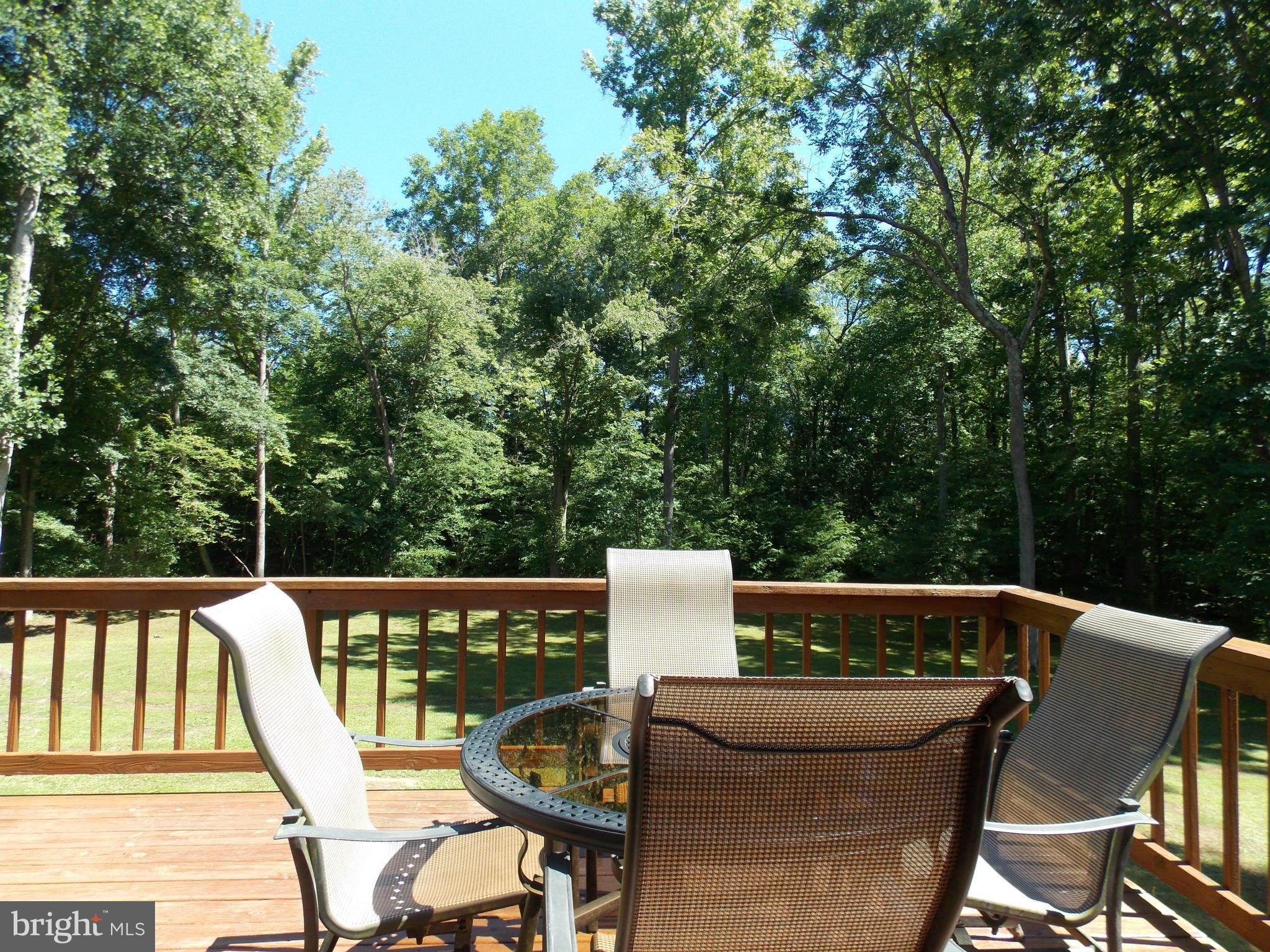 PIEDMONT SQUARE - Residential