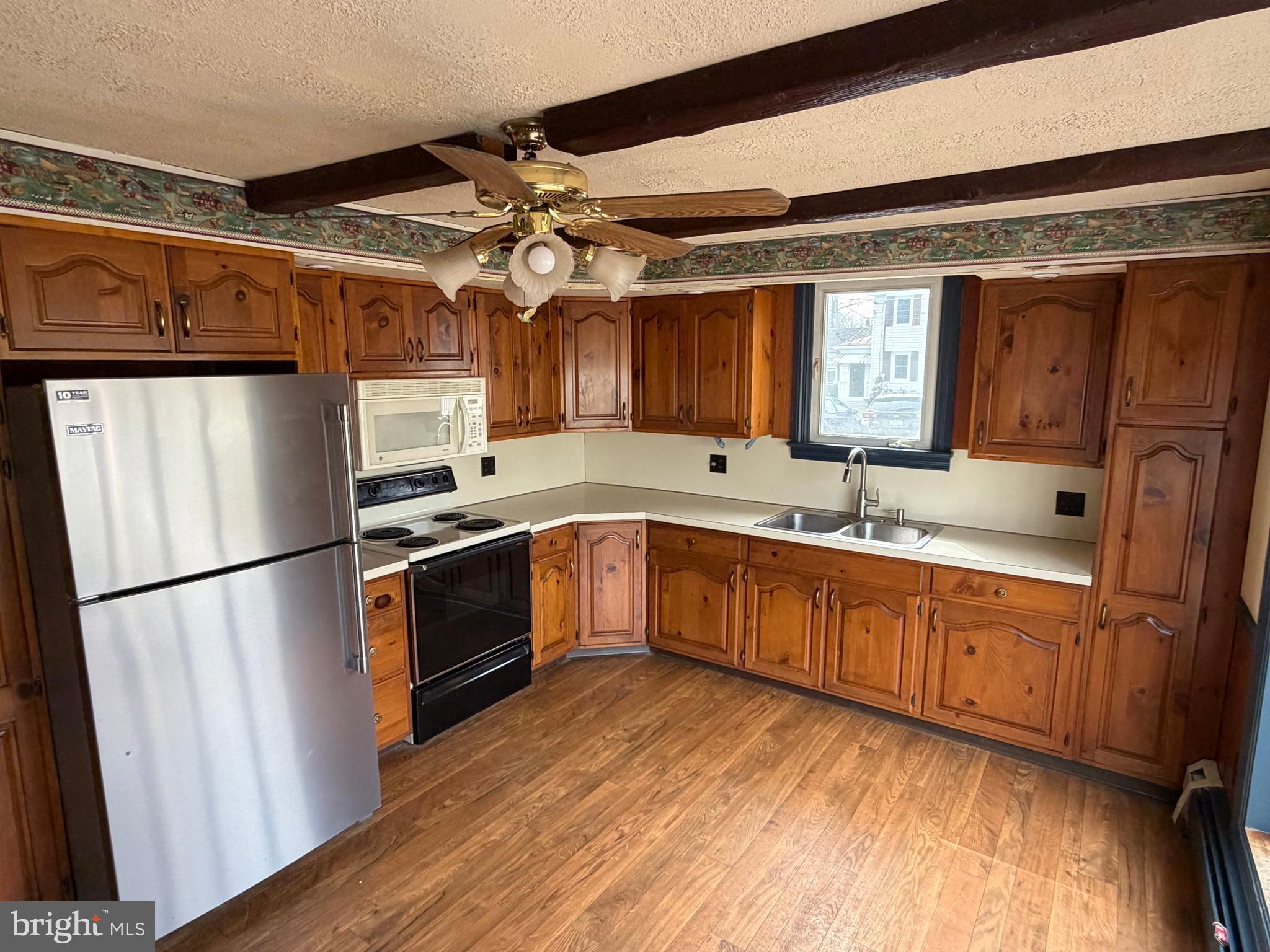 HUMMELSTOWN - Residential