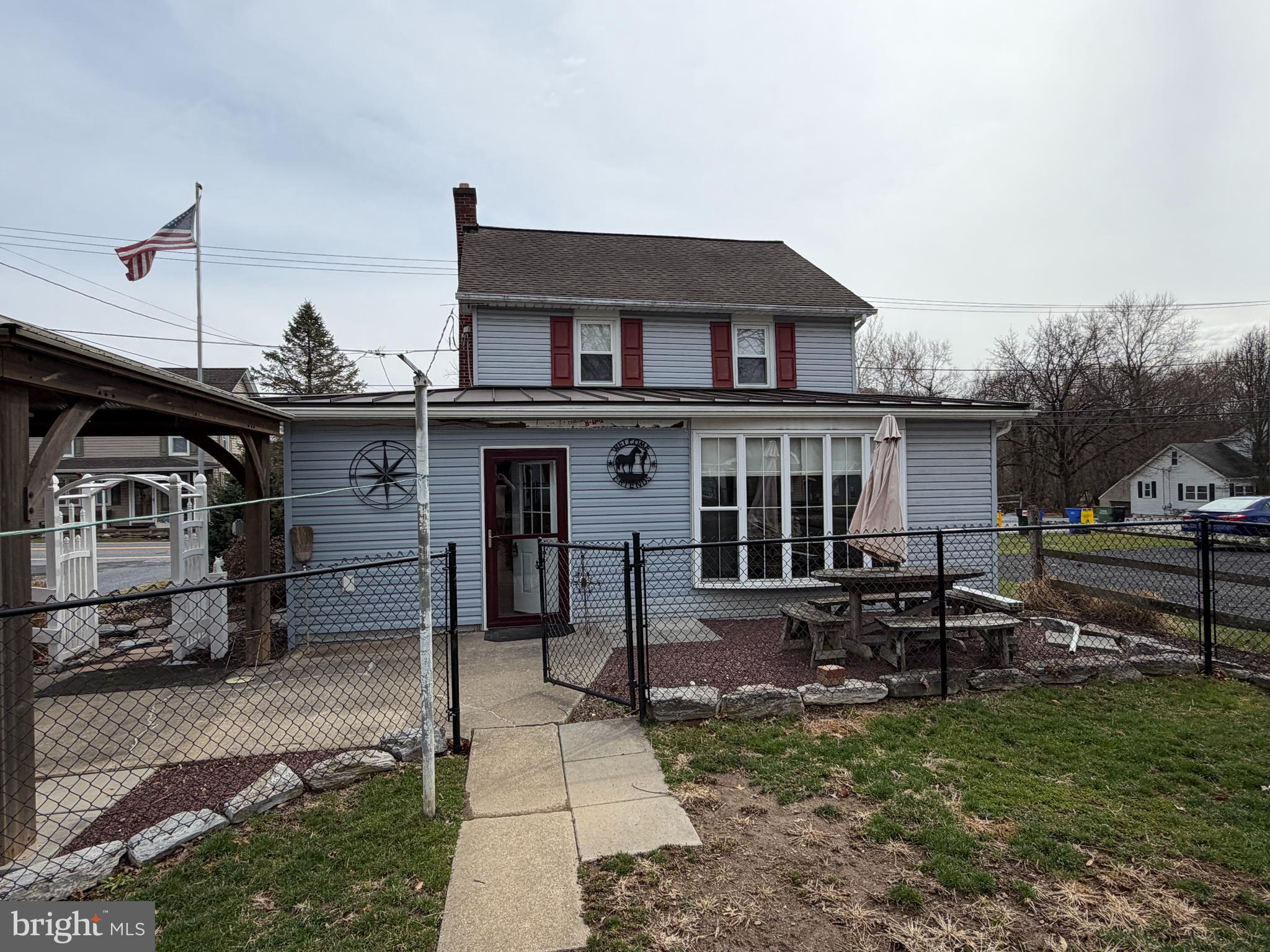 HUMMELSTOWN - Residential