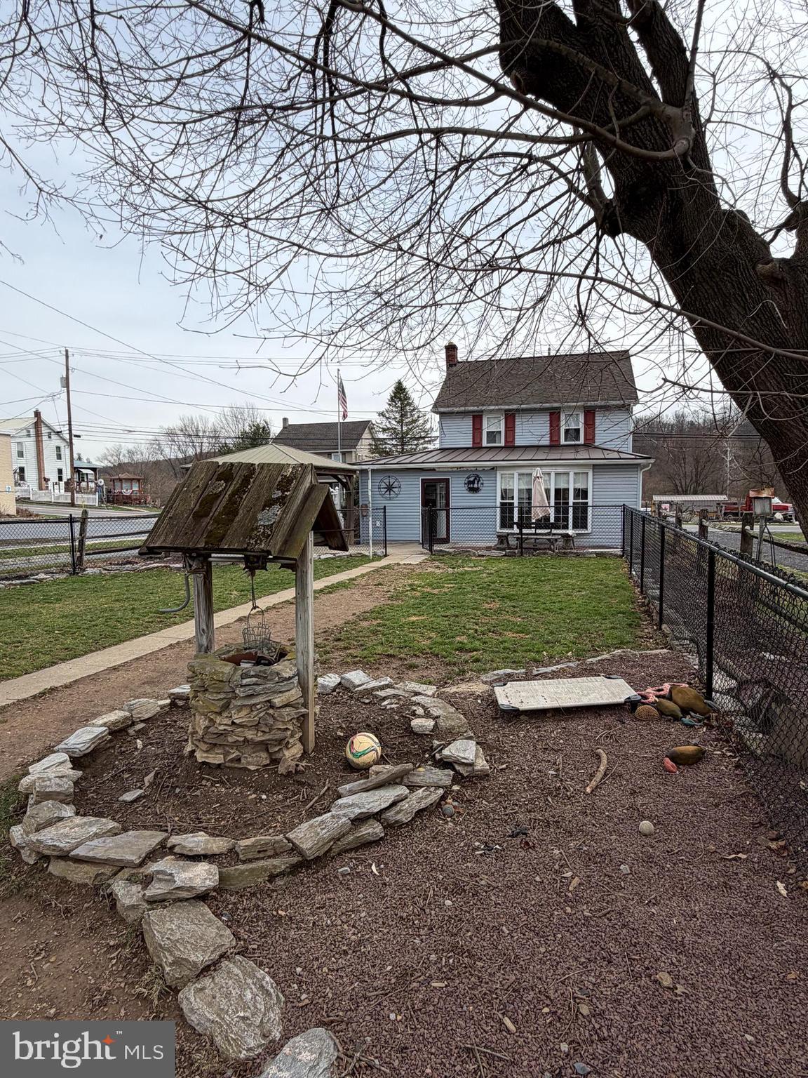 HUMMELSTOWN - Residential