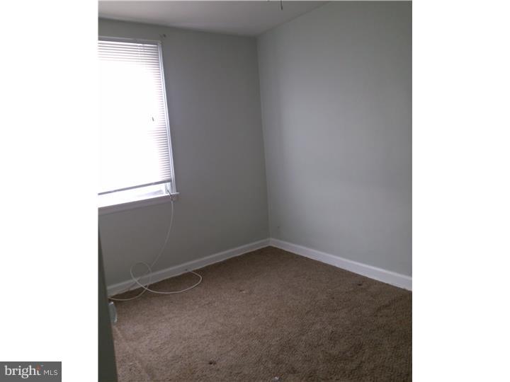 MAYFAIR - Residential Lease