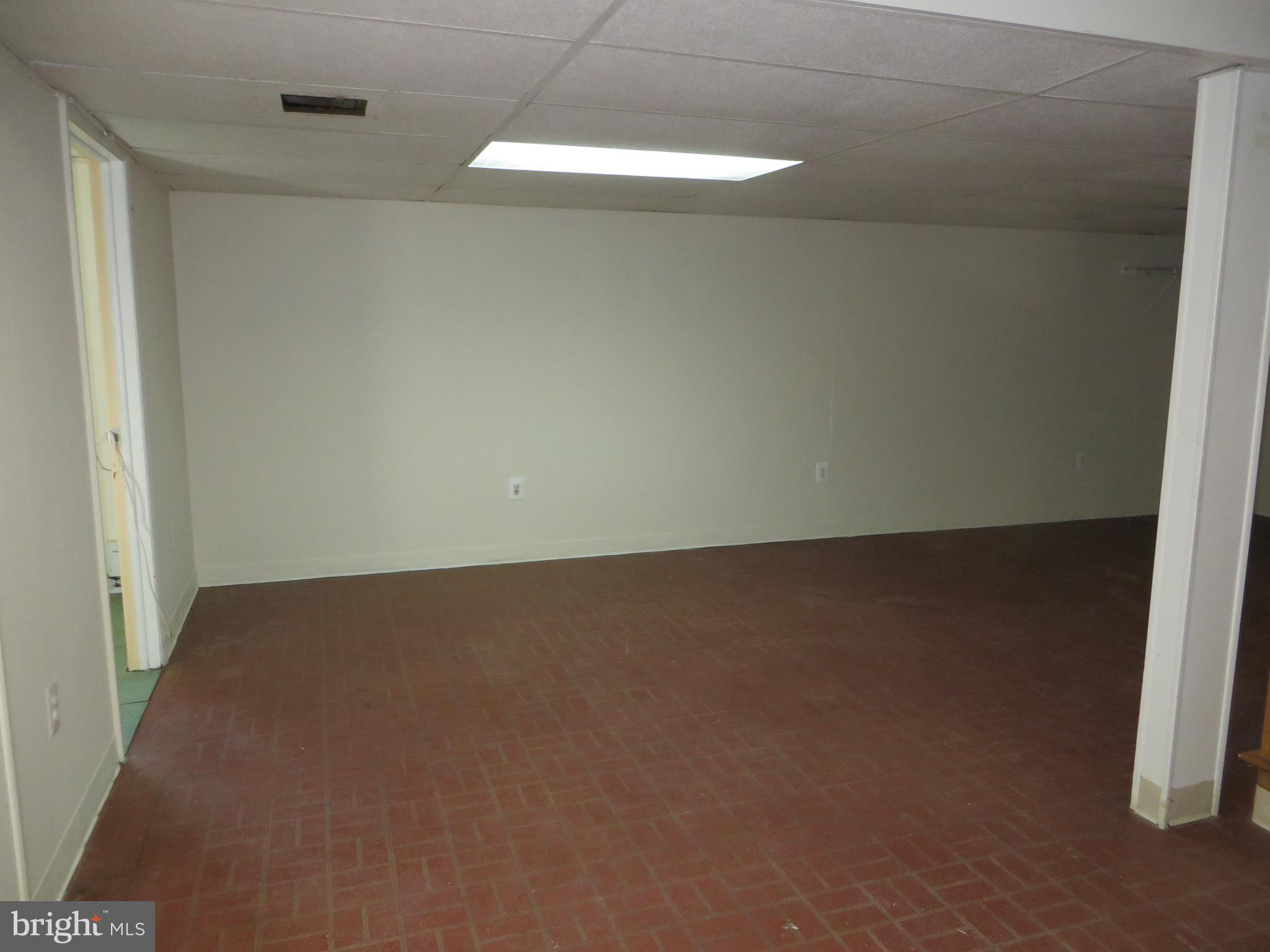 OFFUTT VILLAGE - Residential Lease