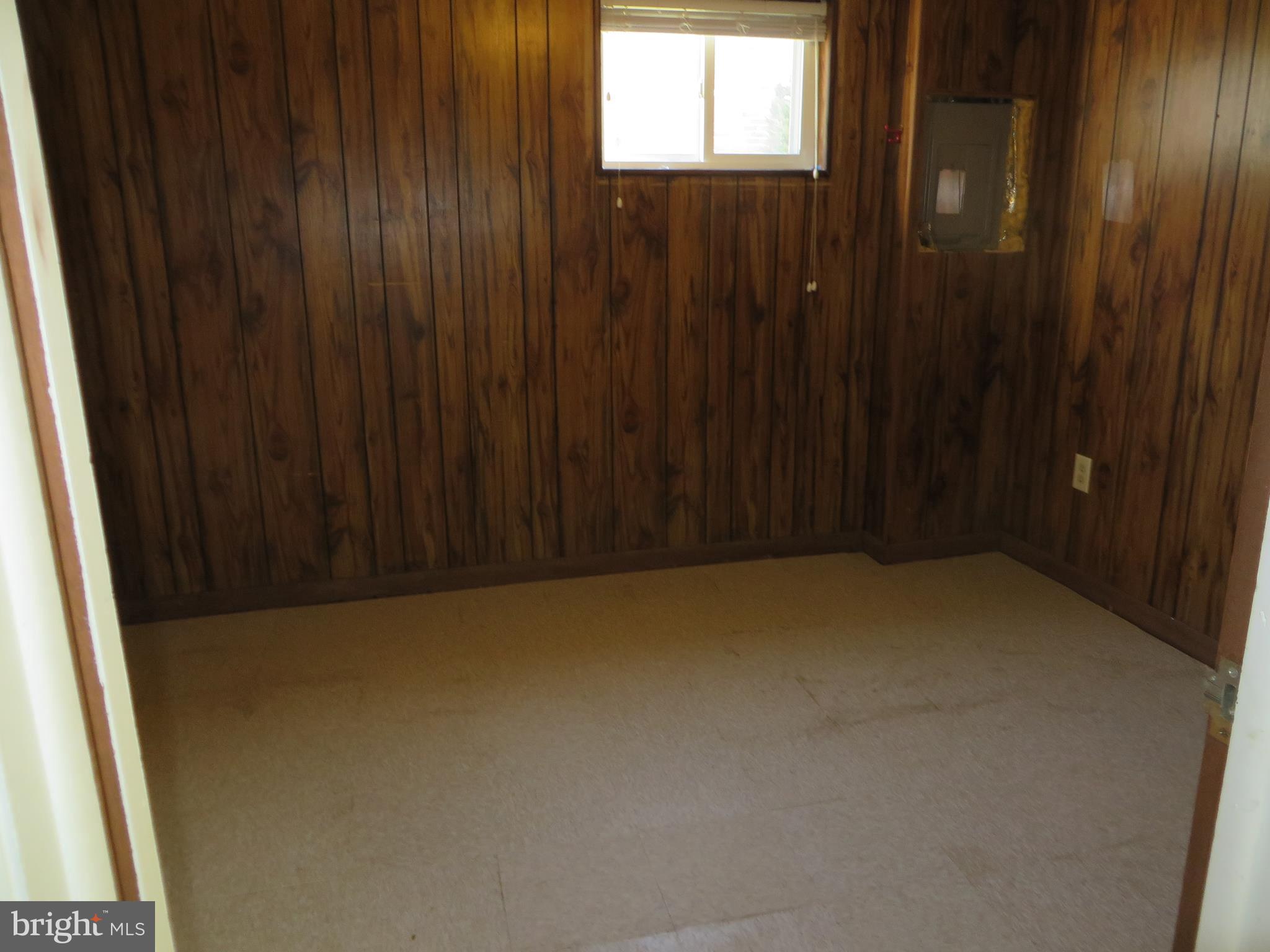 OFFUTT VILLAGE - Residential Lease