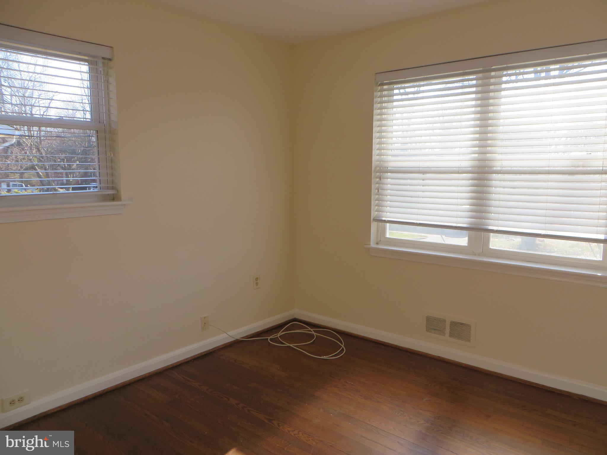 OFFUTT VILLAGE - Residential Lease