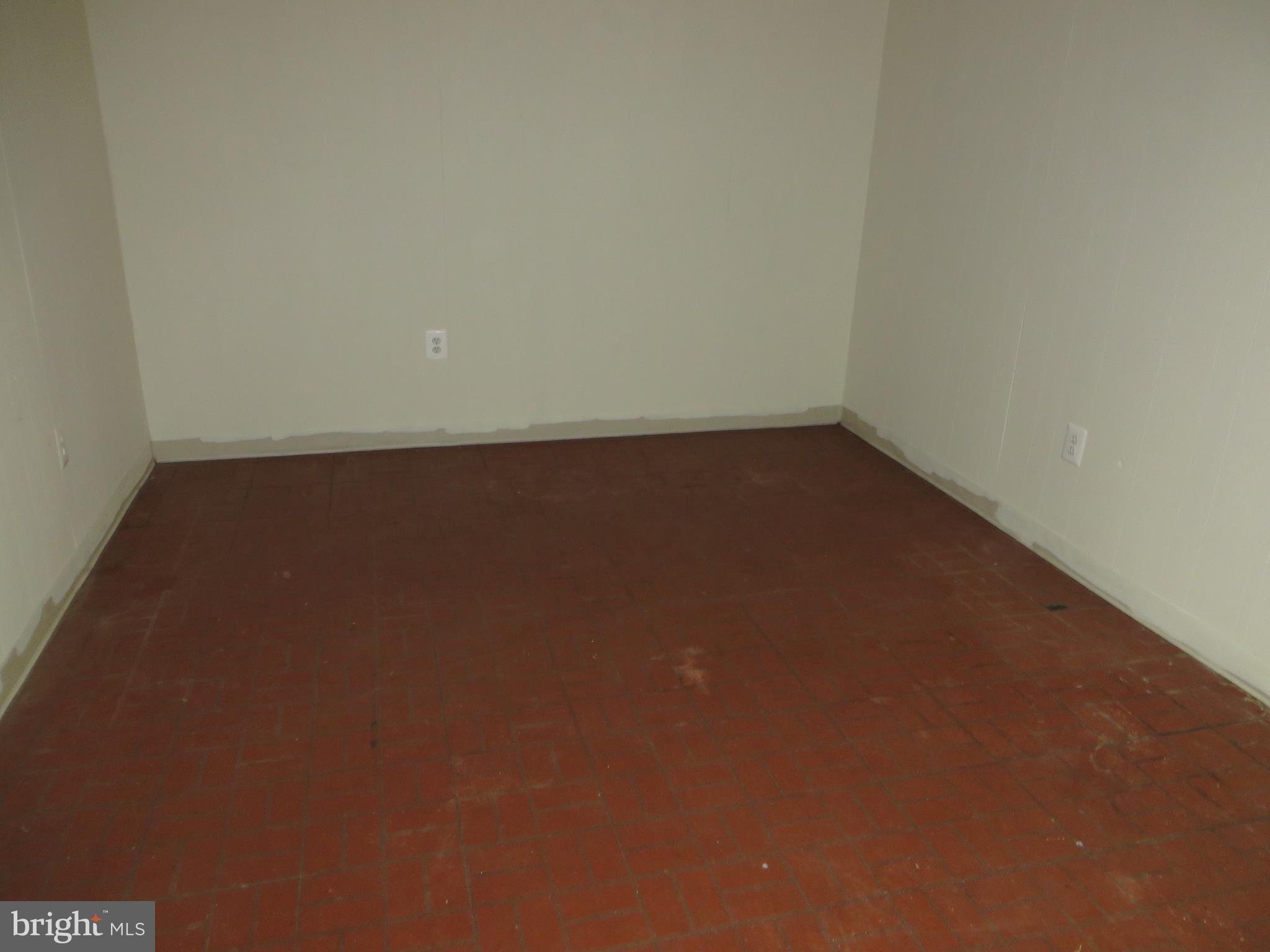 OFFUTT VILLAGE - Residential Lease