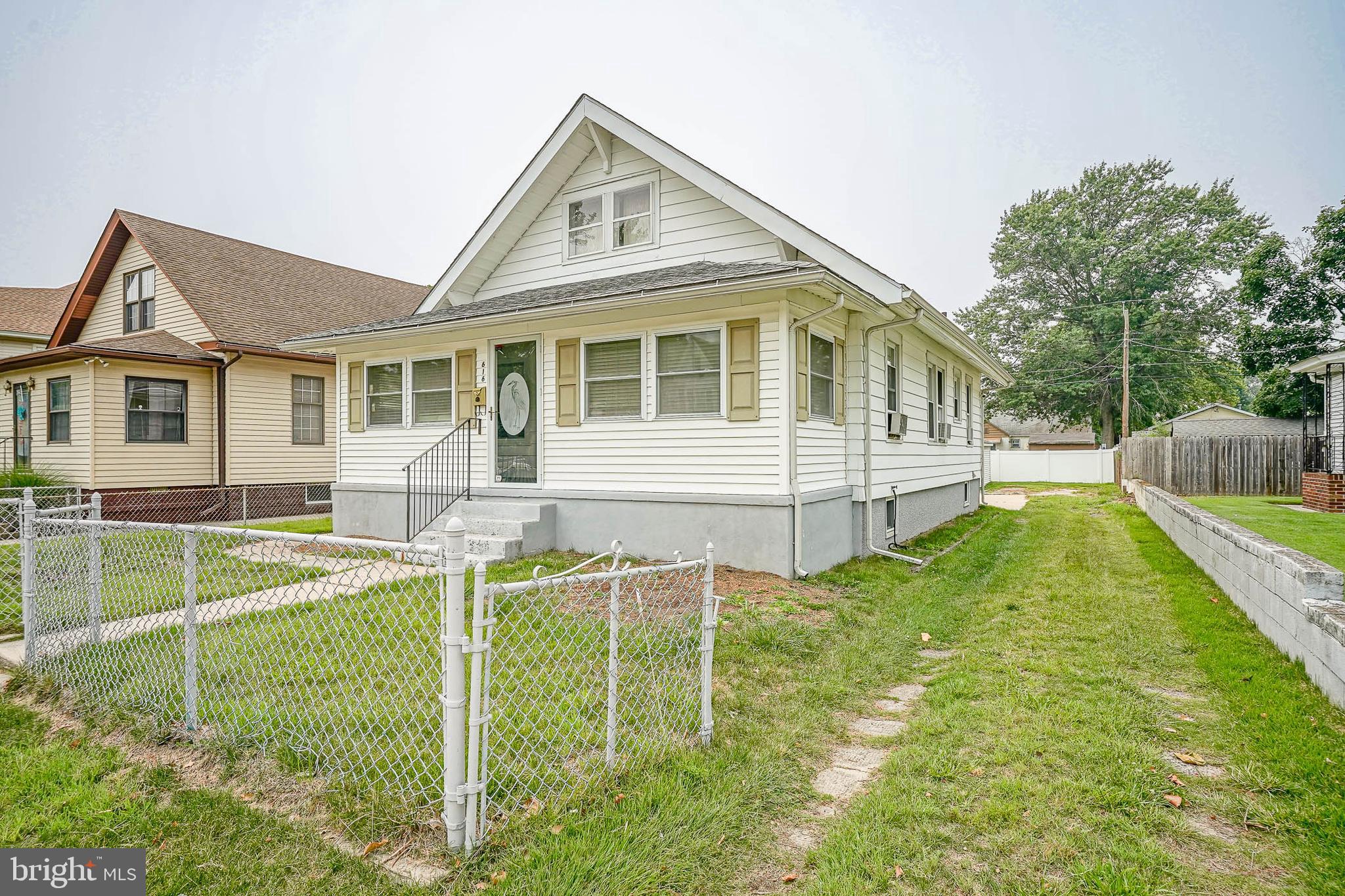 616 BILLINGS AVENUE
