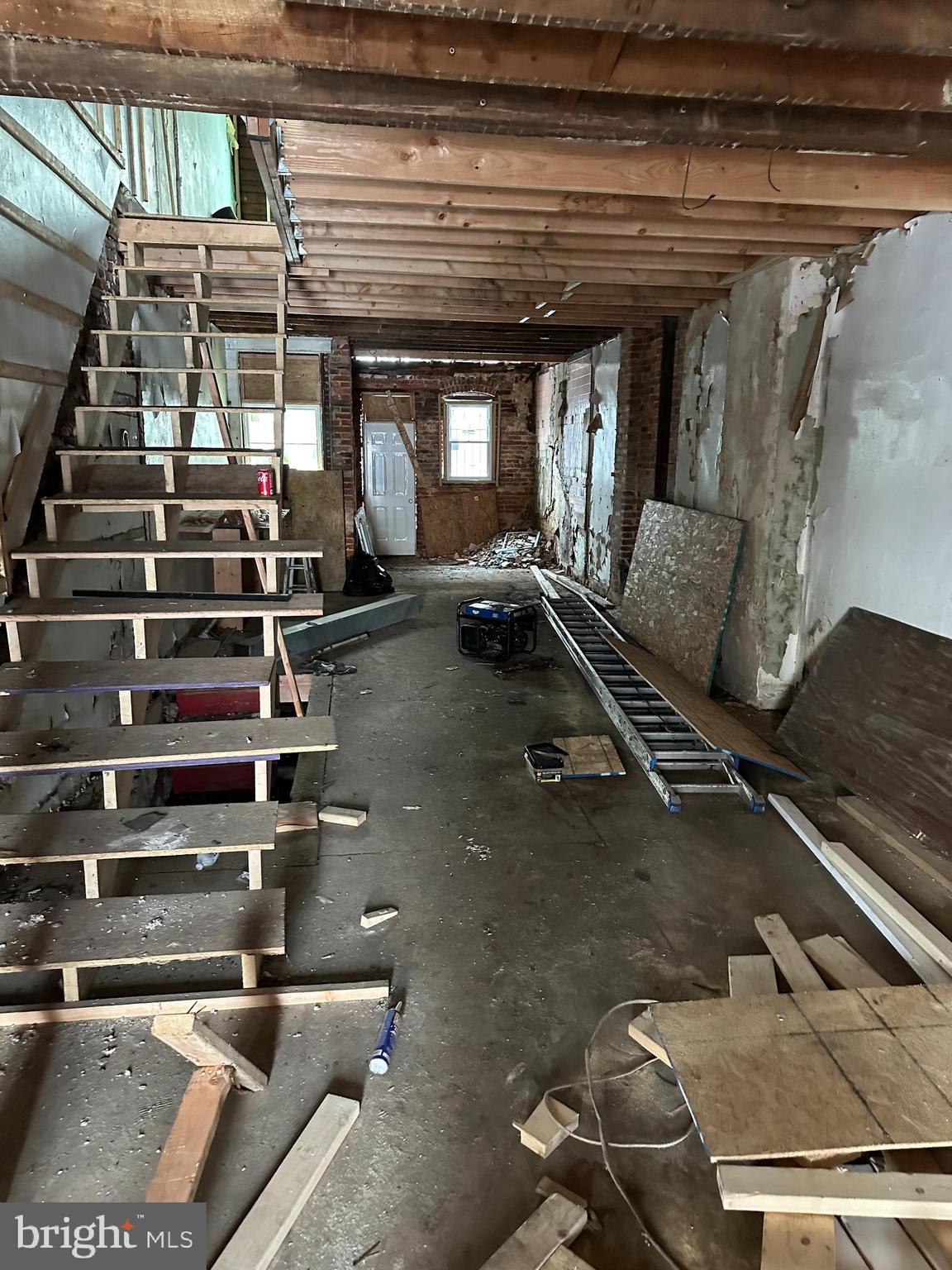 EAST BALTIMORE MIDWAY - Residential