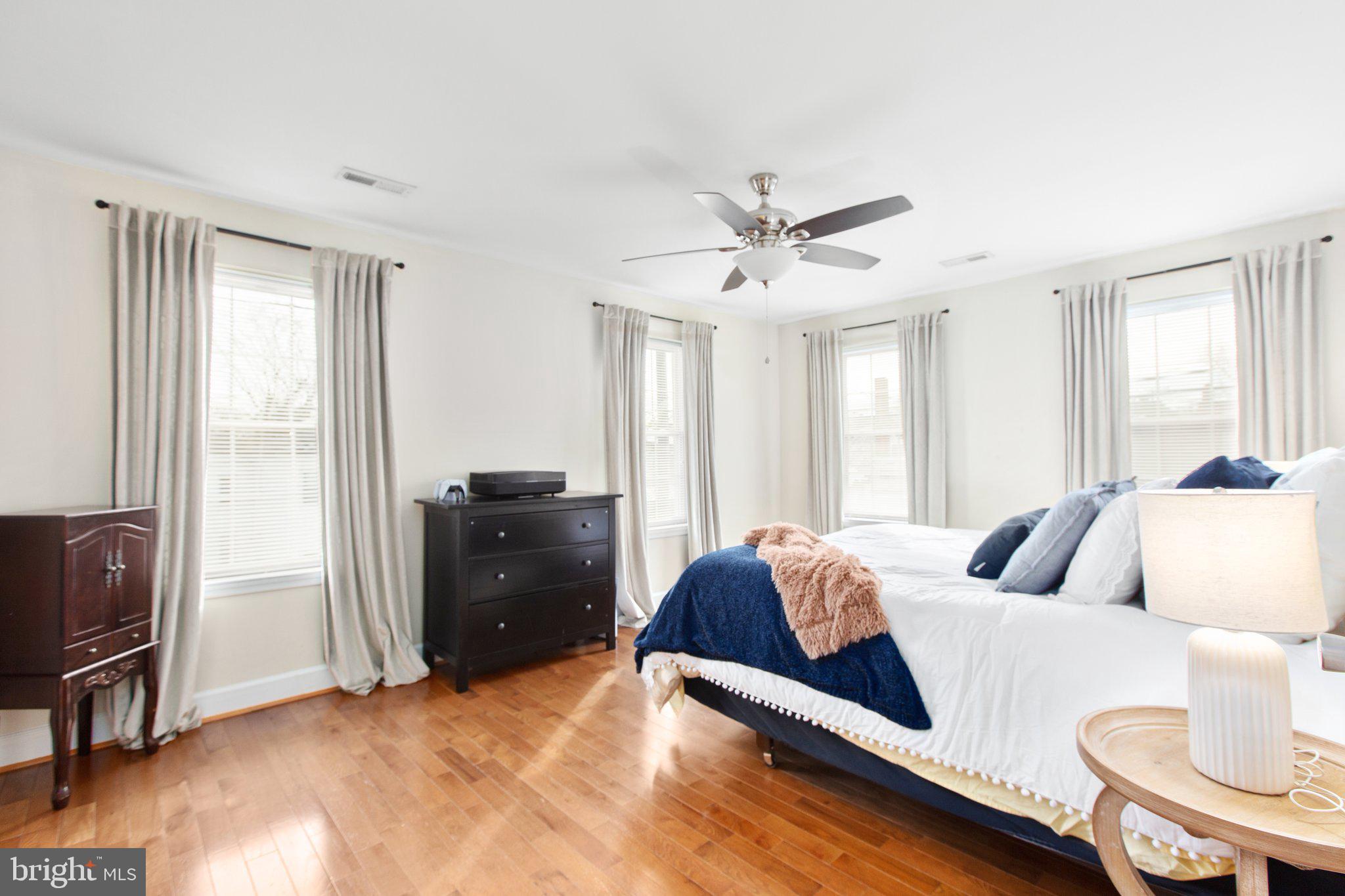 DOWNTOWN FREDERICKSBURG - Residential