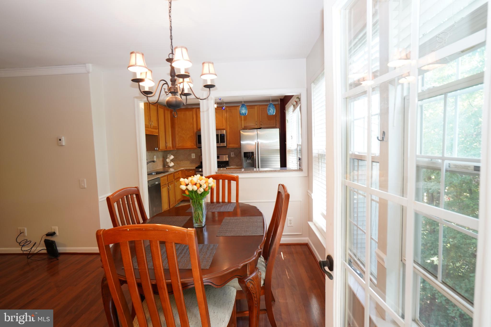 FAIR LAKES - Residential