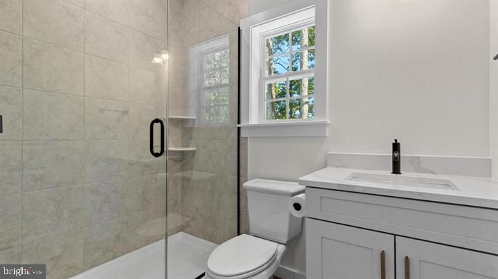 BISHOP WOODS - Residential