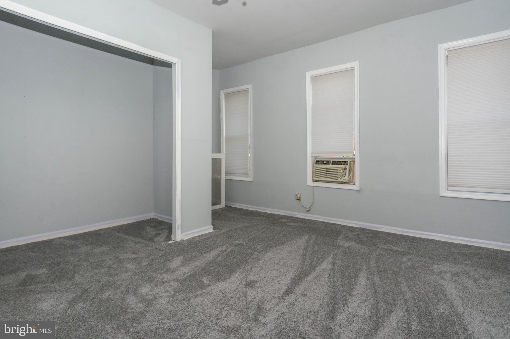 EAST BALTIMORE MIDWAY - Residential