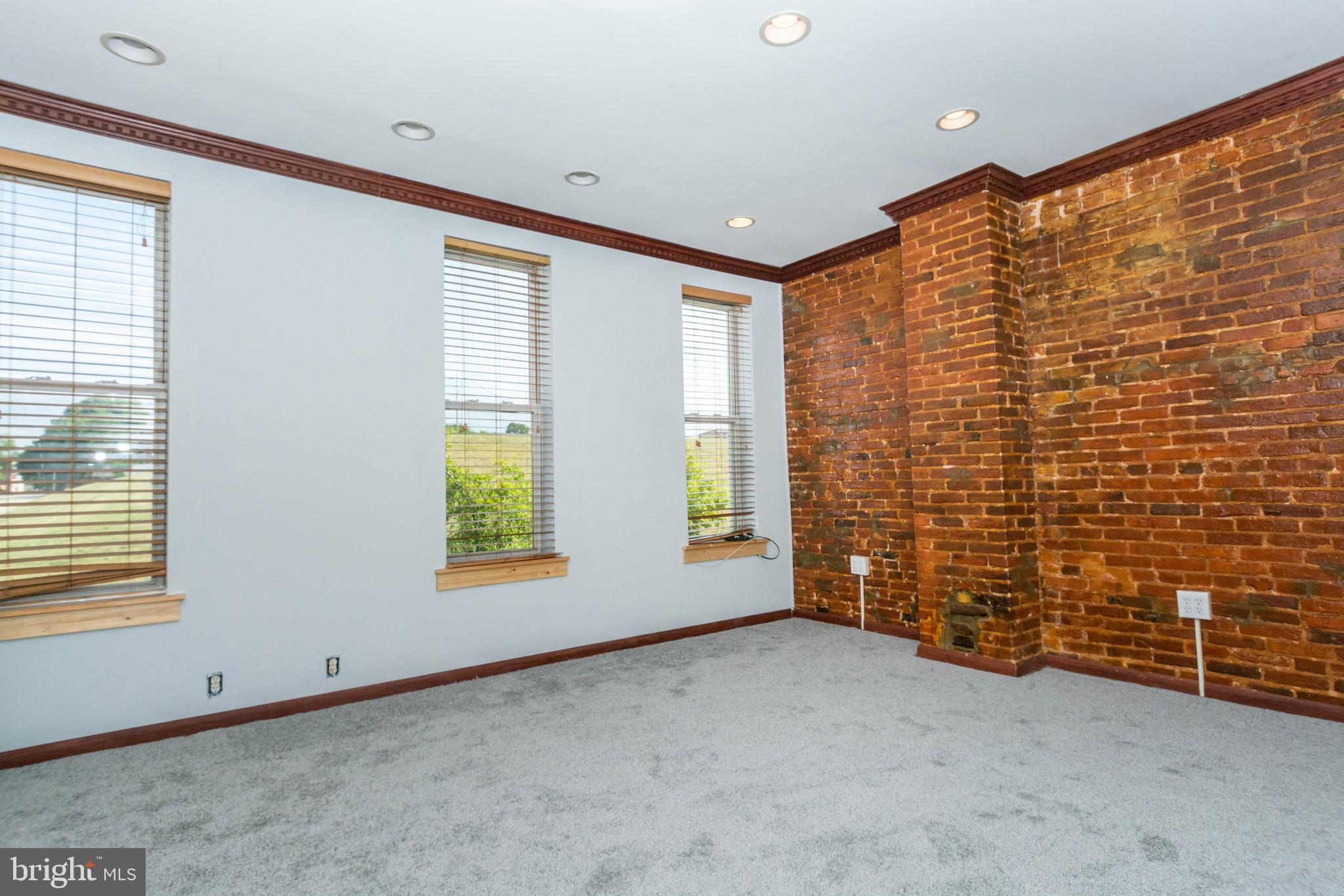 EAST BALTIMORE MIDWAY - Residential