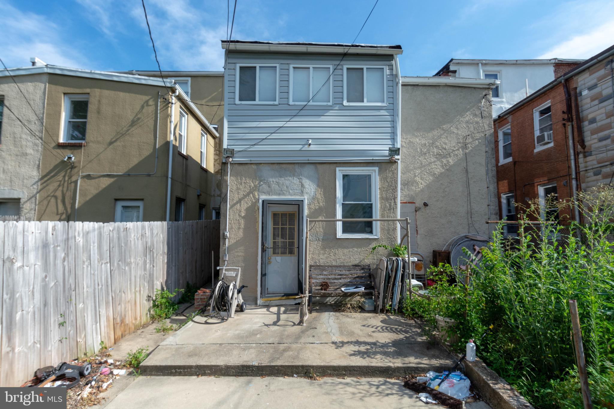 EAST BALTIMORE MIDWAY - Residential