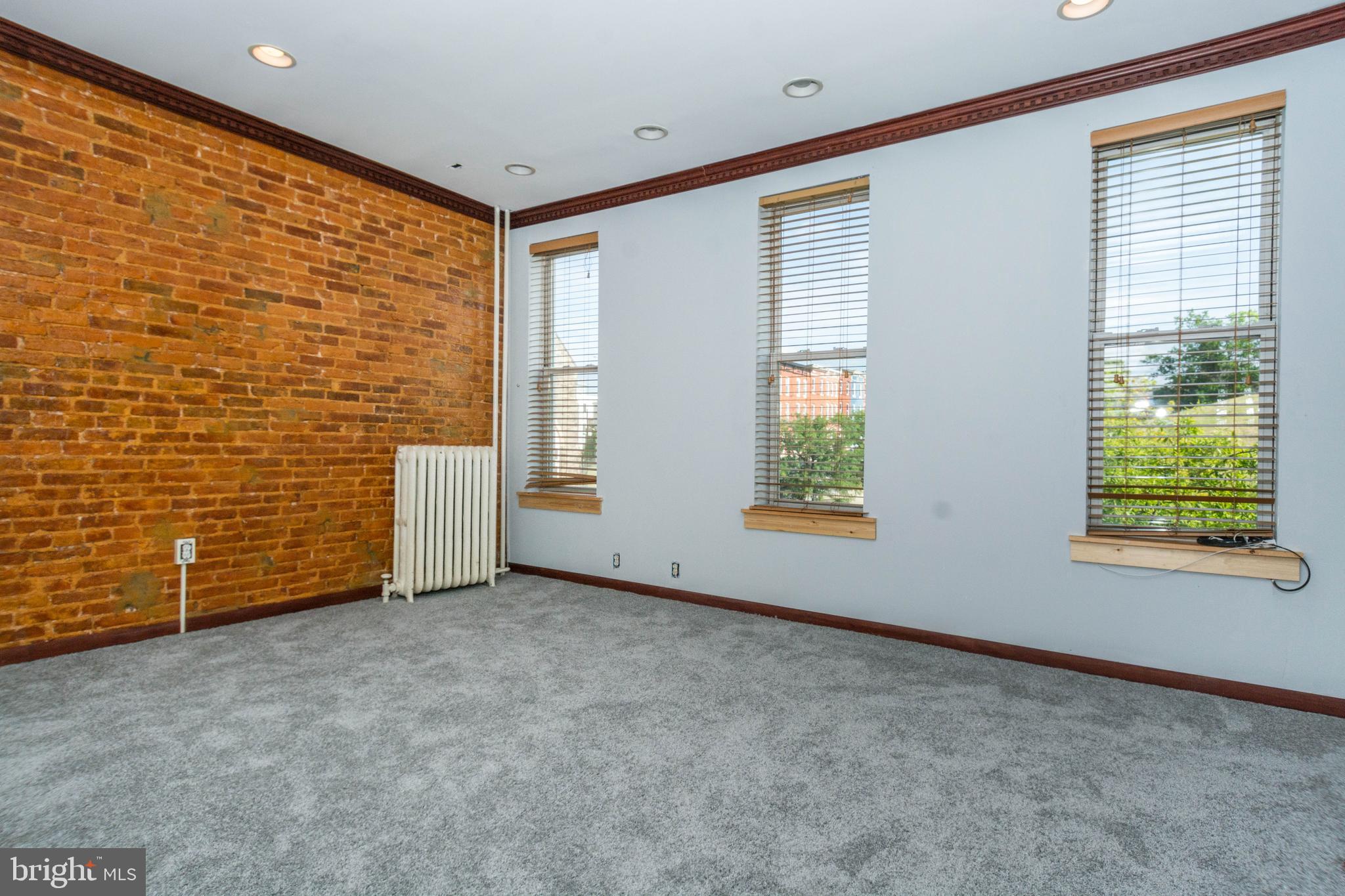 EAST BALTIMORE MIDWAY - Residential