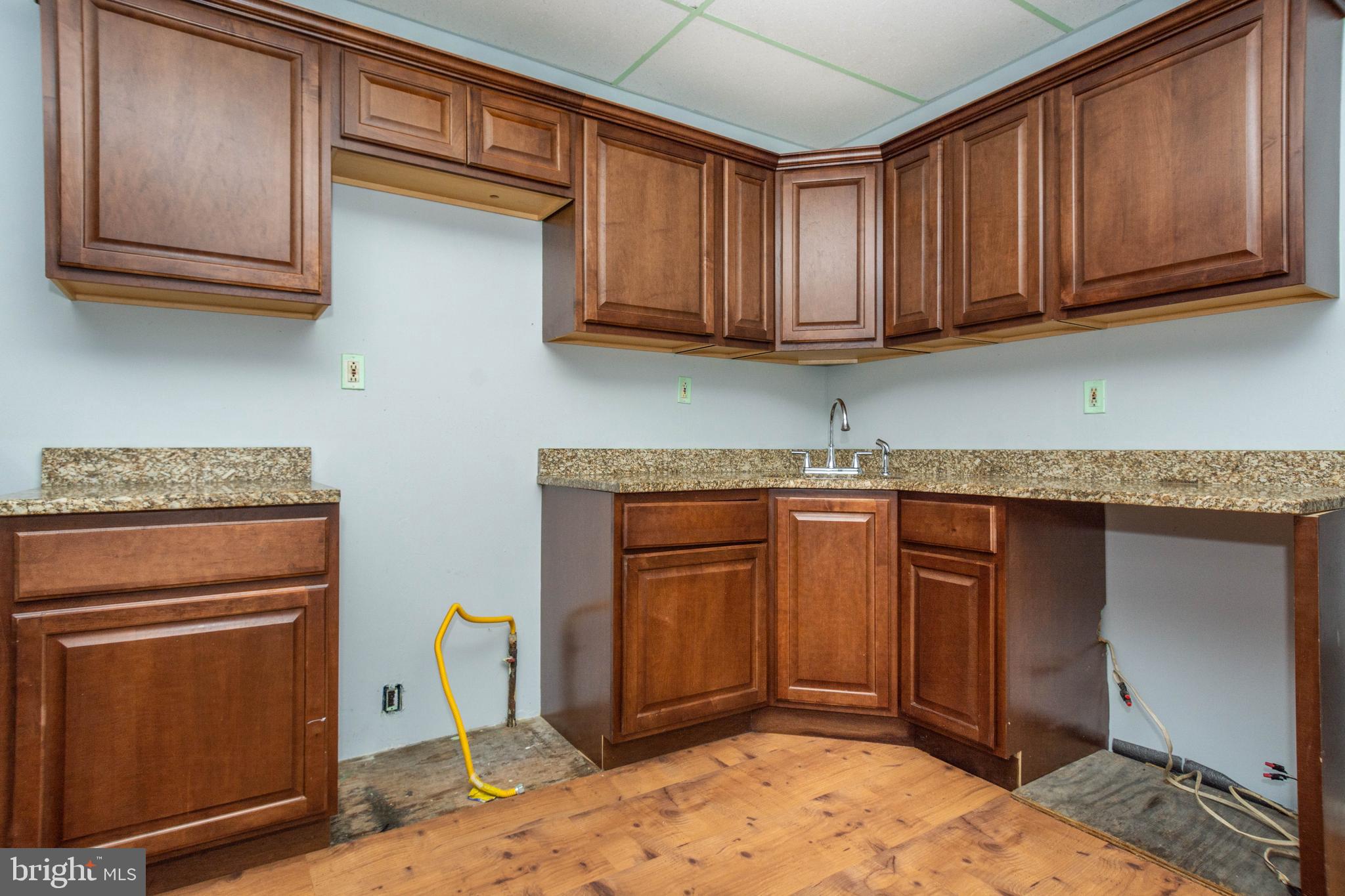 EAST BALTIMORE MIDWAY - Residential