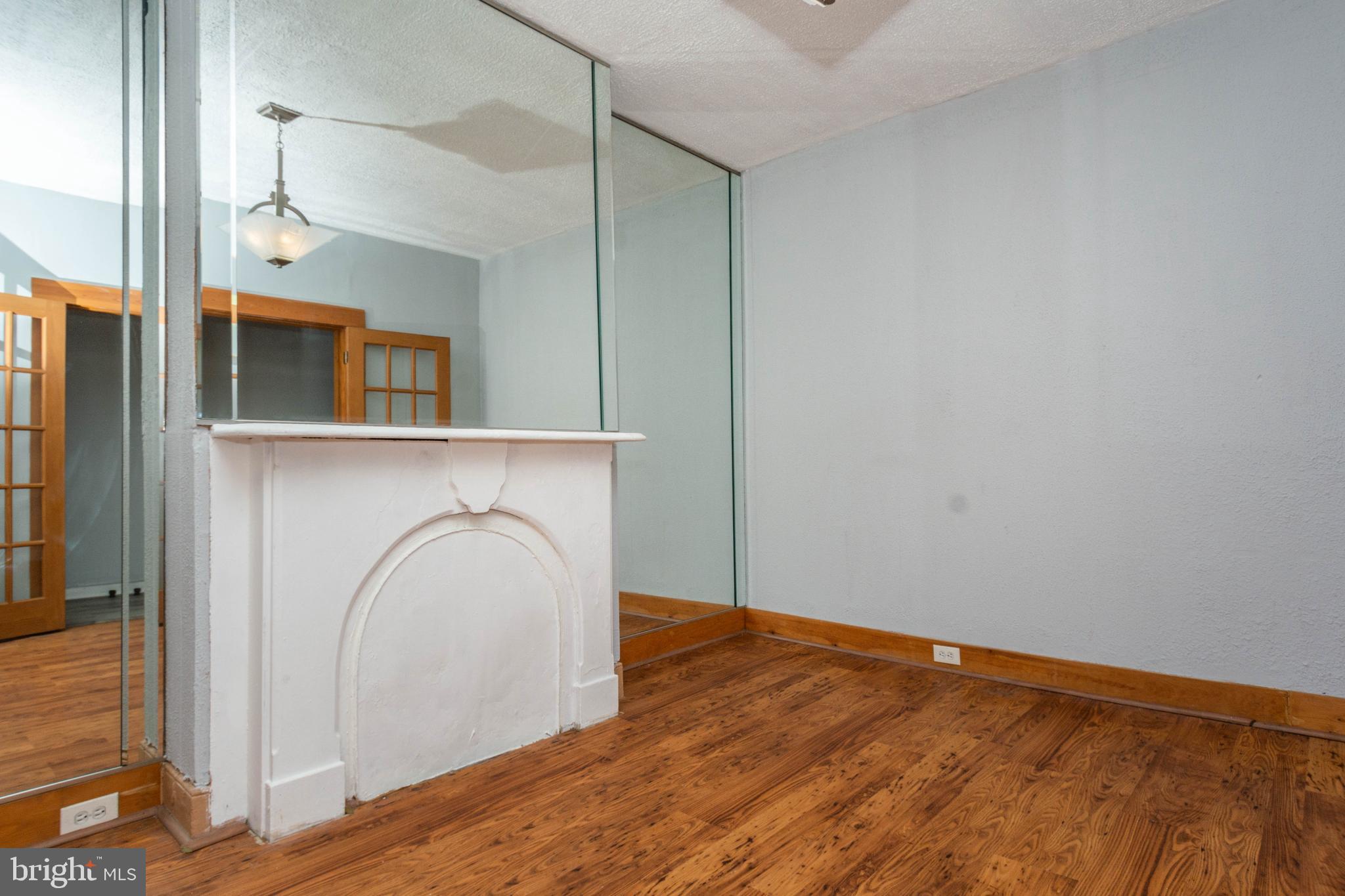 EAST BALTIMORE MIDWAY - Residential