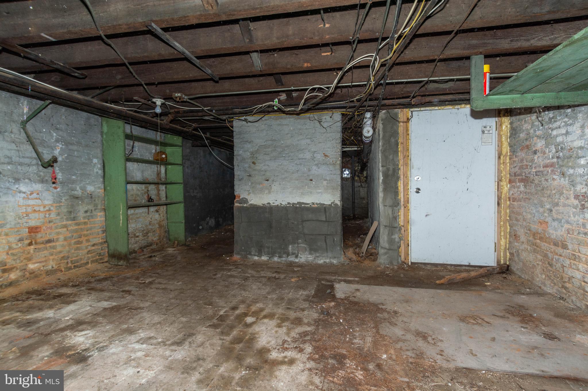 EAST BALTIMORE MIDWAY - Residential