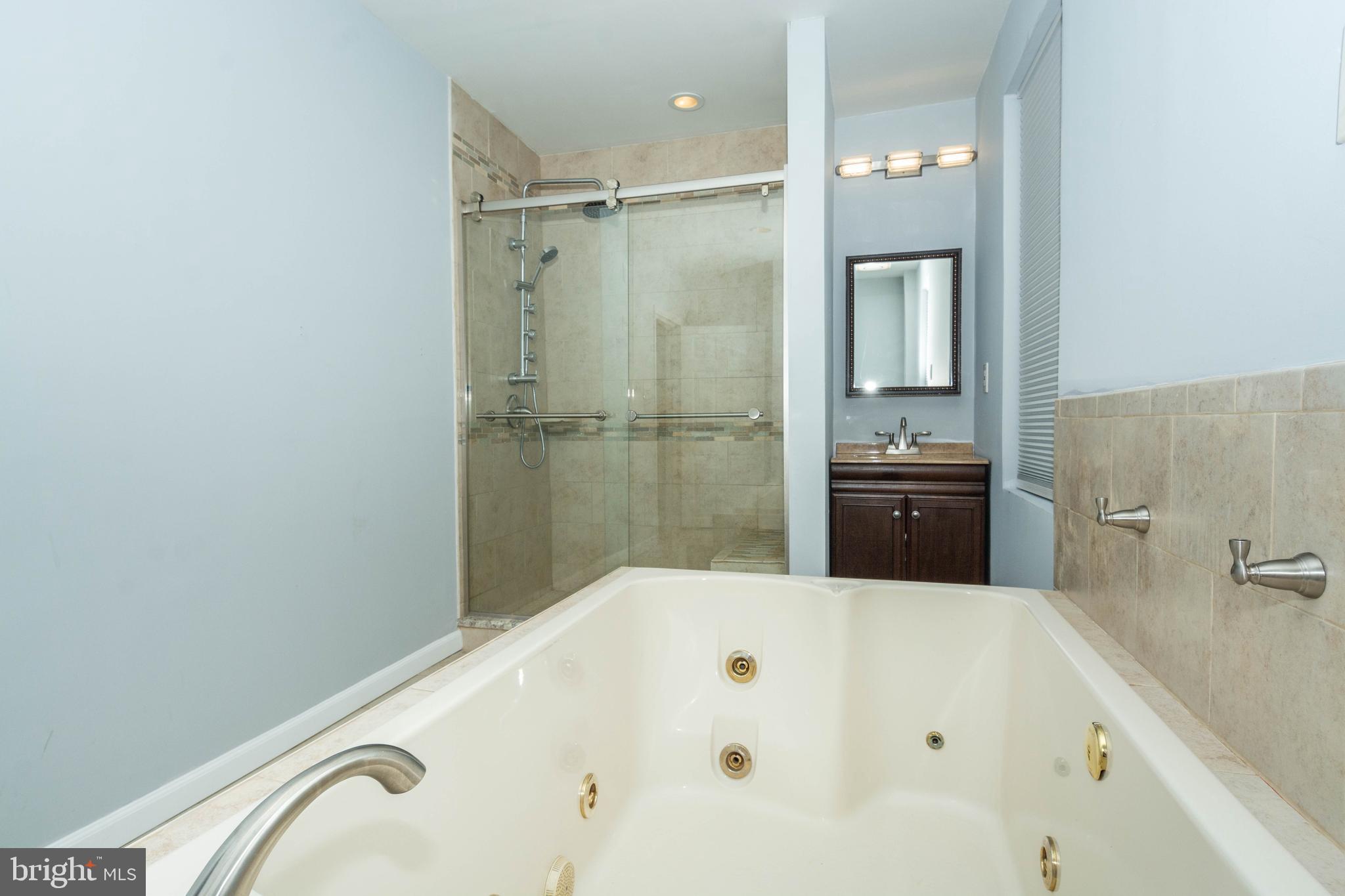 EAST BALTIMORE MIDWAY - Residential