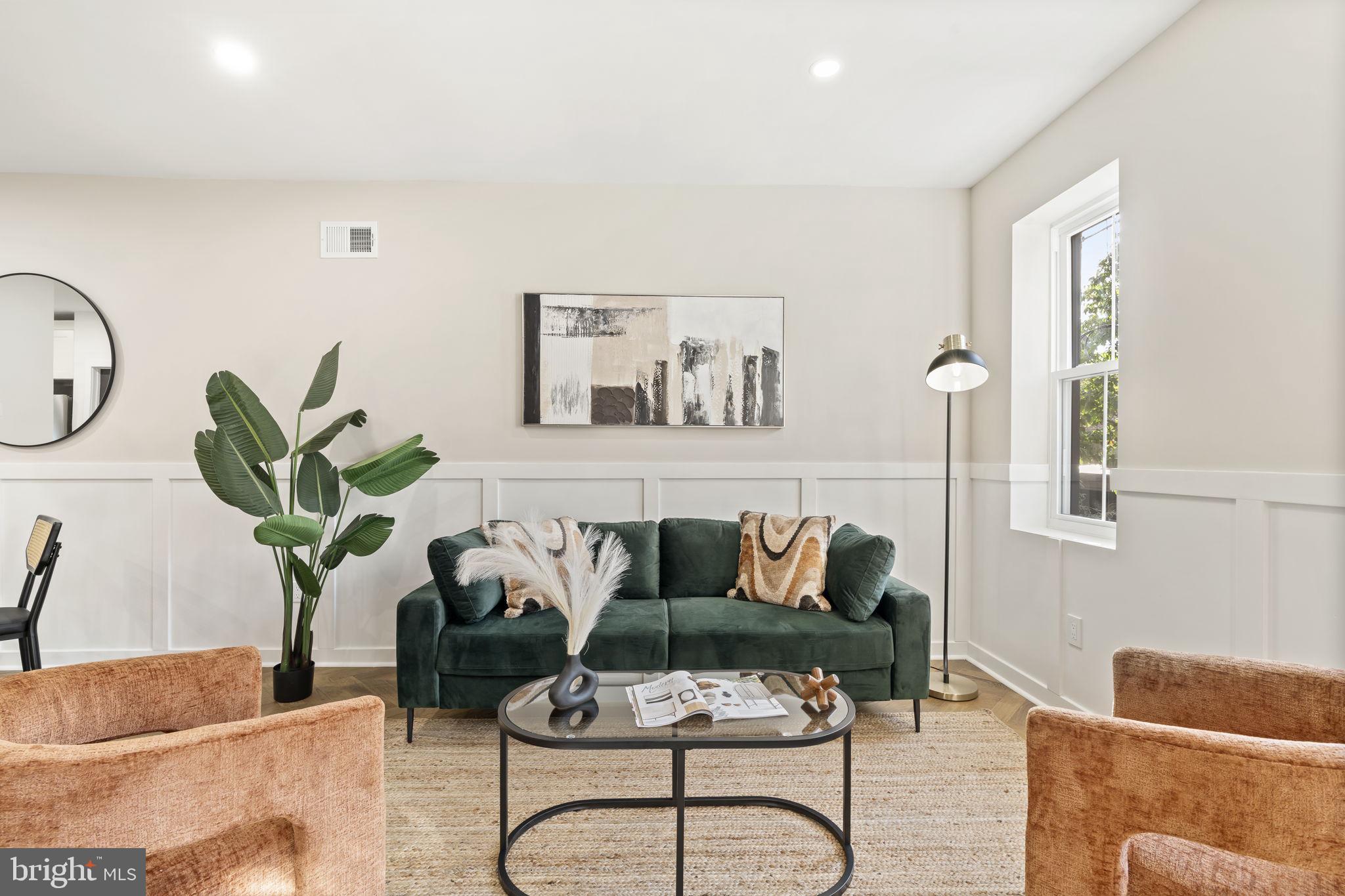 2319 TULIP STREET