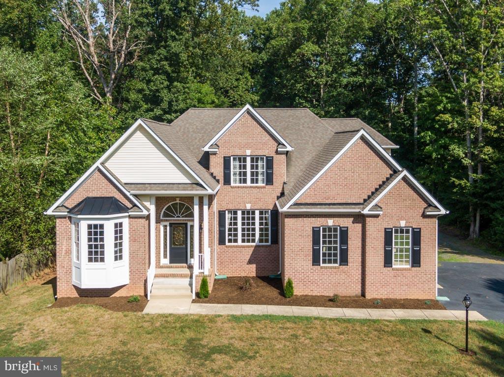 MANSFIELD MANOR - Residential