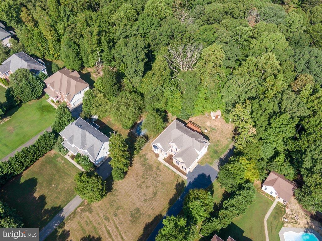 MANSFIELD MANOR - Residential