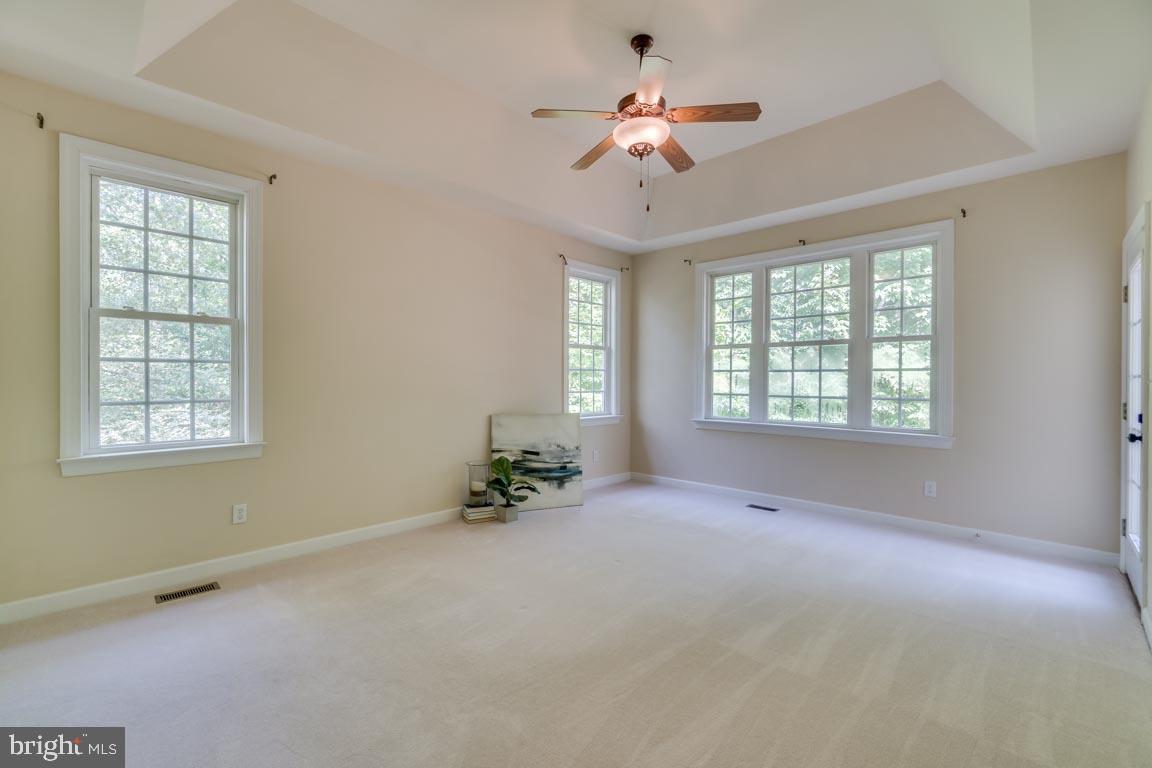 MANSFIELD MANOR - Residential