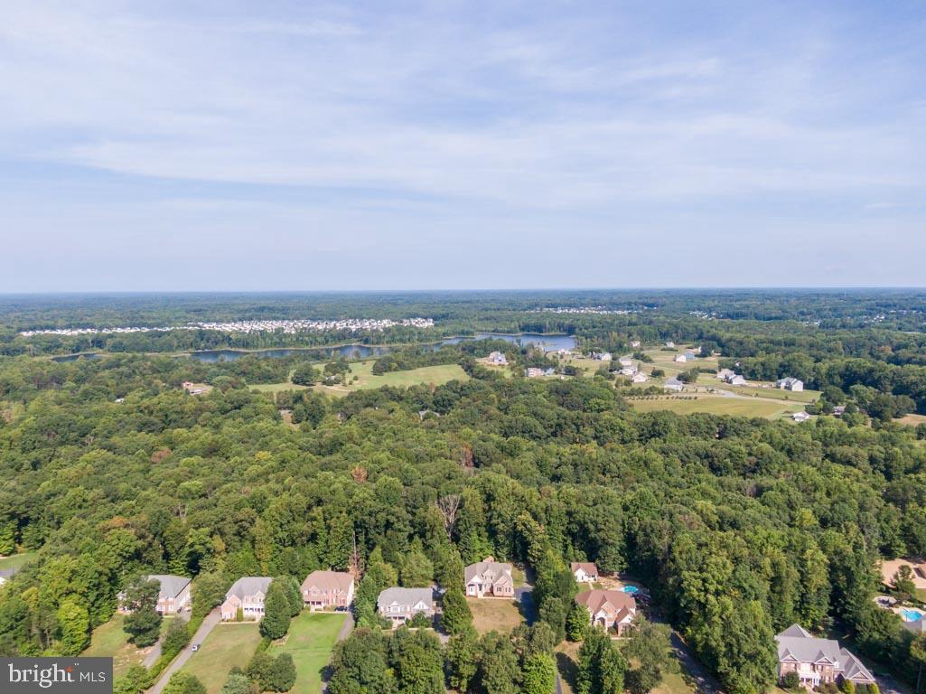 MANSFIELD MANOR - Residential