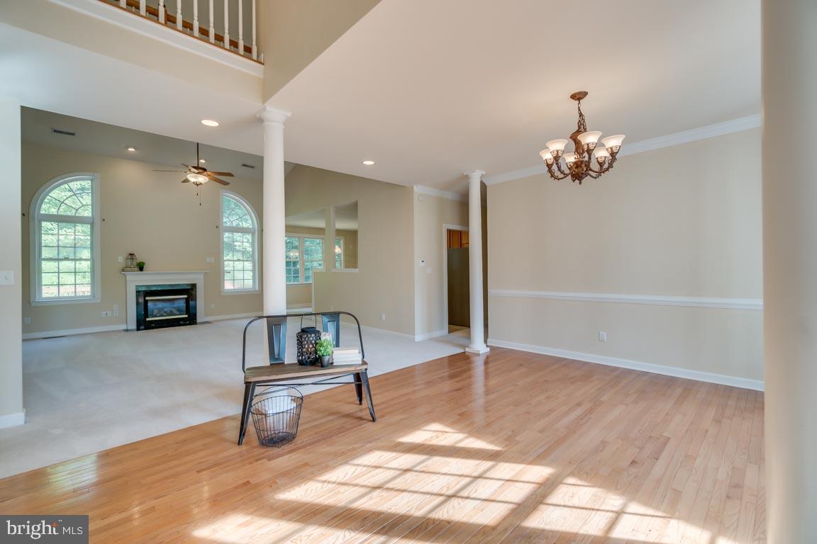 MANSFIELD MANOR - Residential