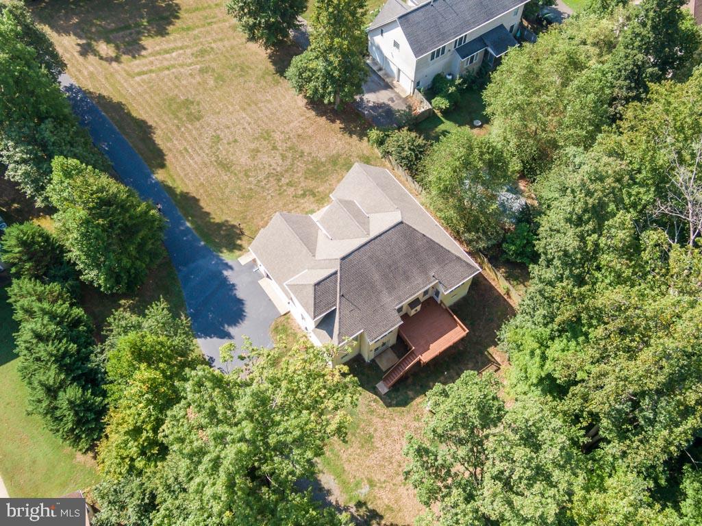 MANSFIELD MANOR - Residential