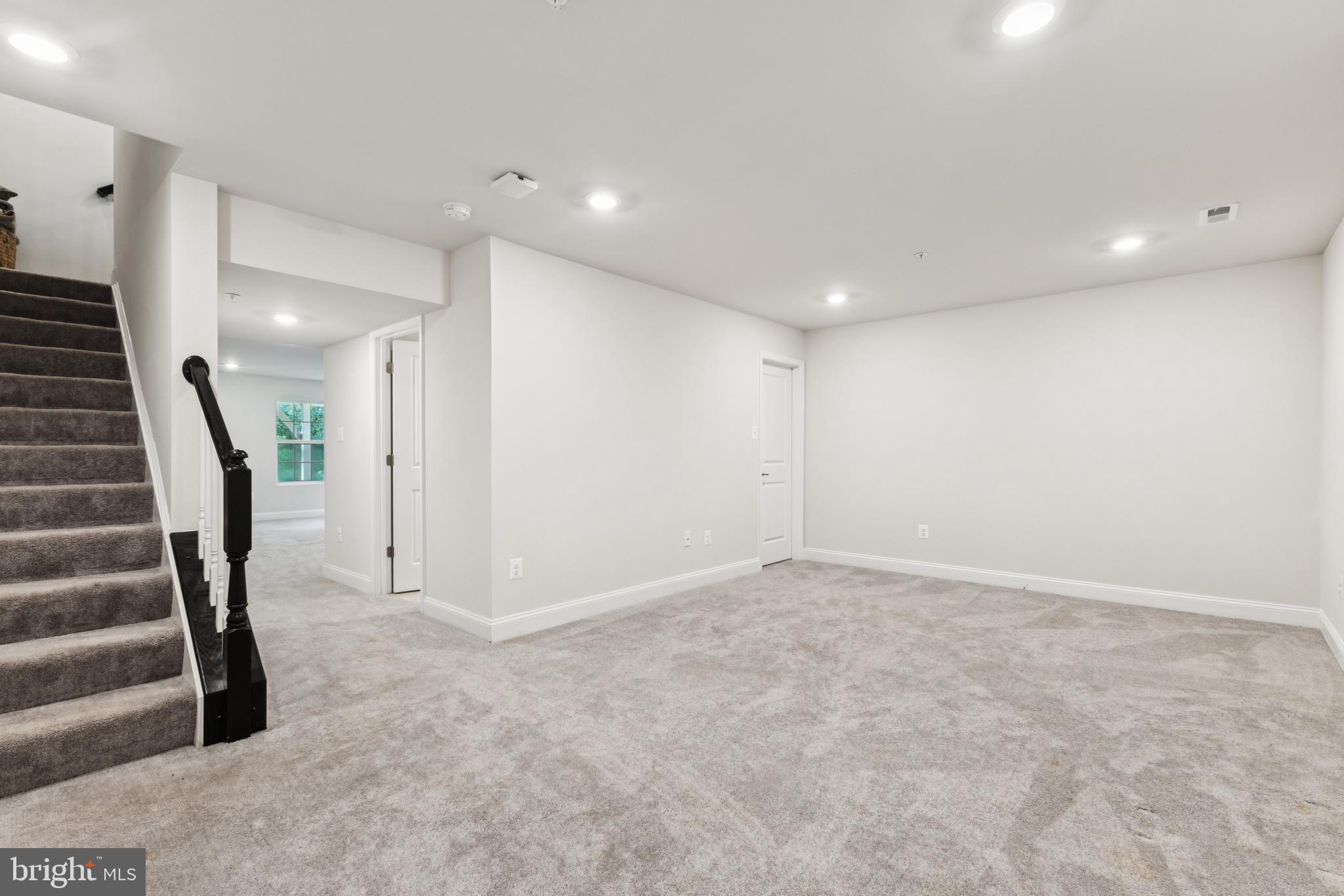 WOODS OF MYRTLE POINT - Residential