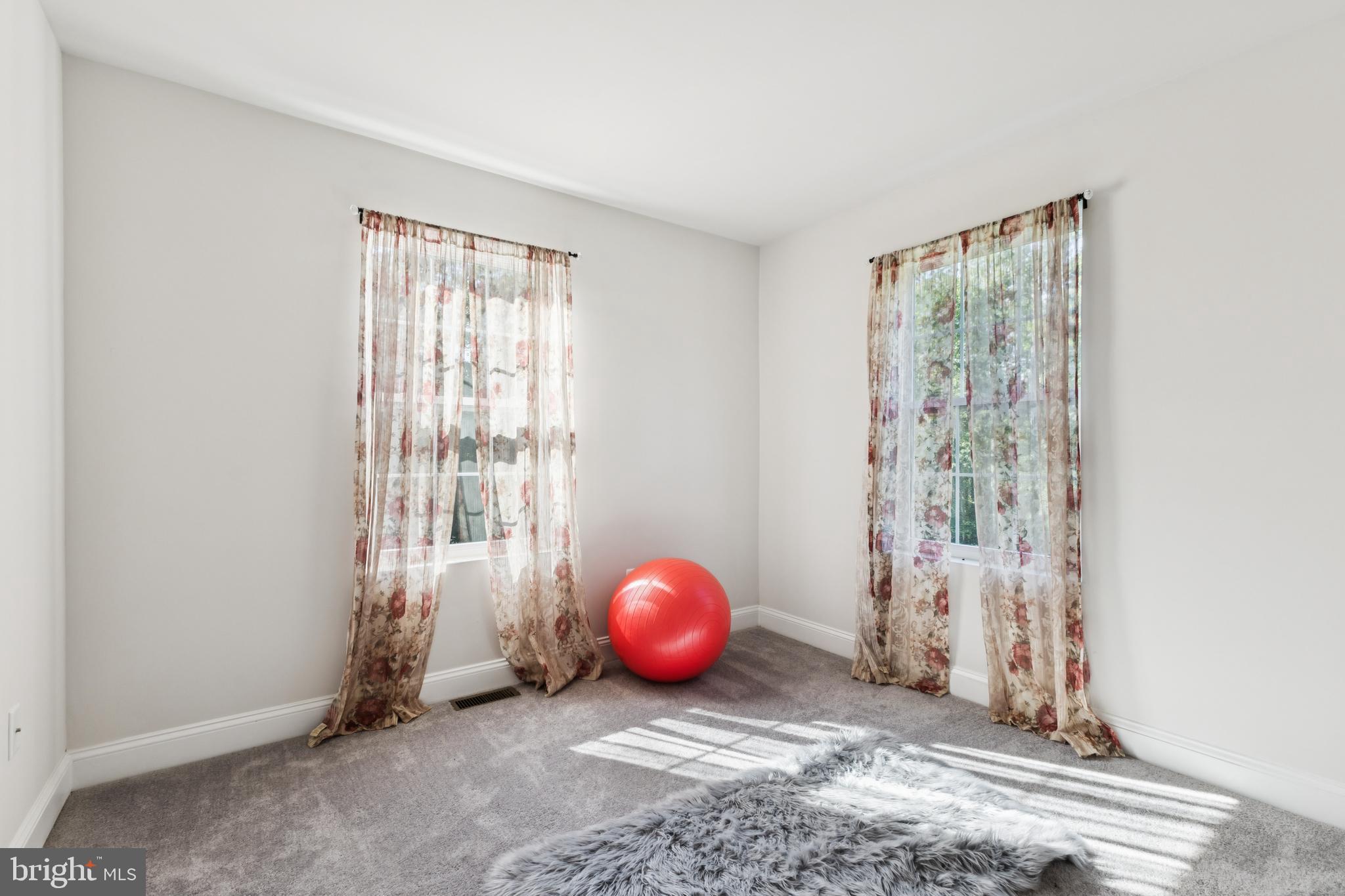 WOODS OF MYRTLE POINT - Residential