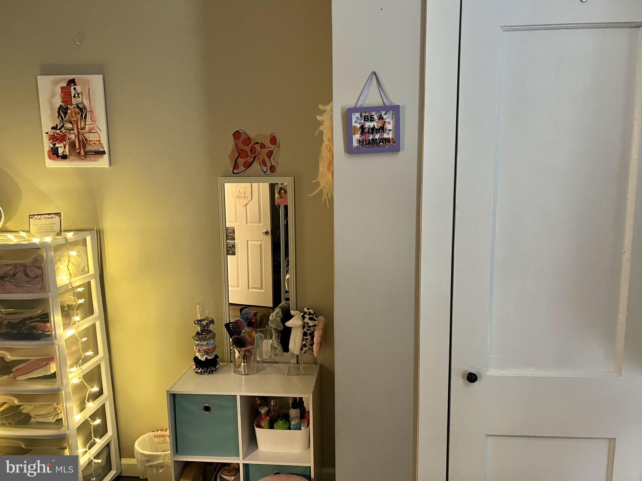 CLIFTON HEIGHTS - Residential Lease