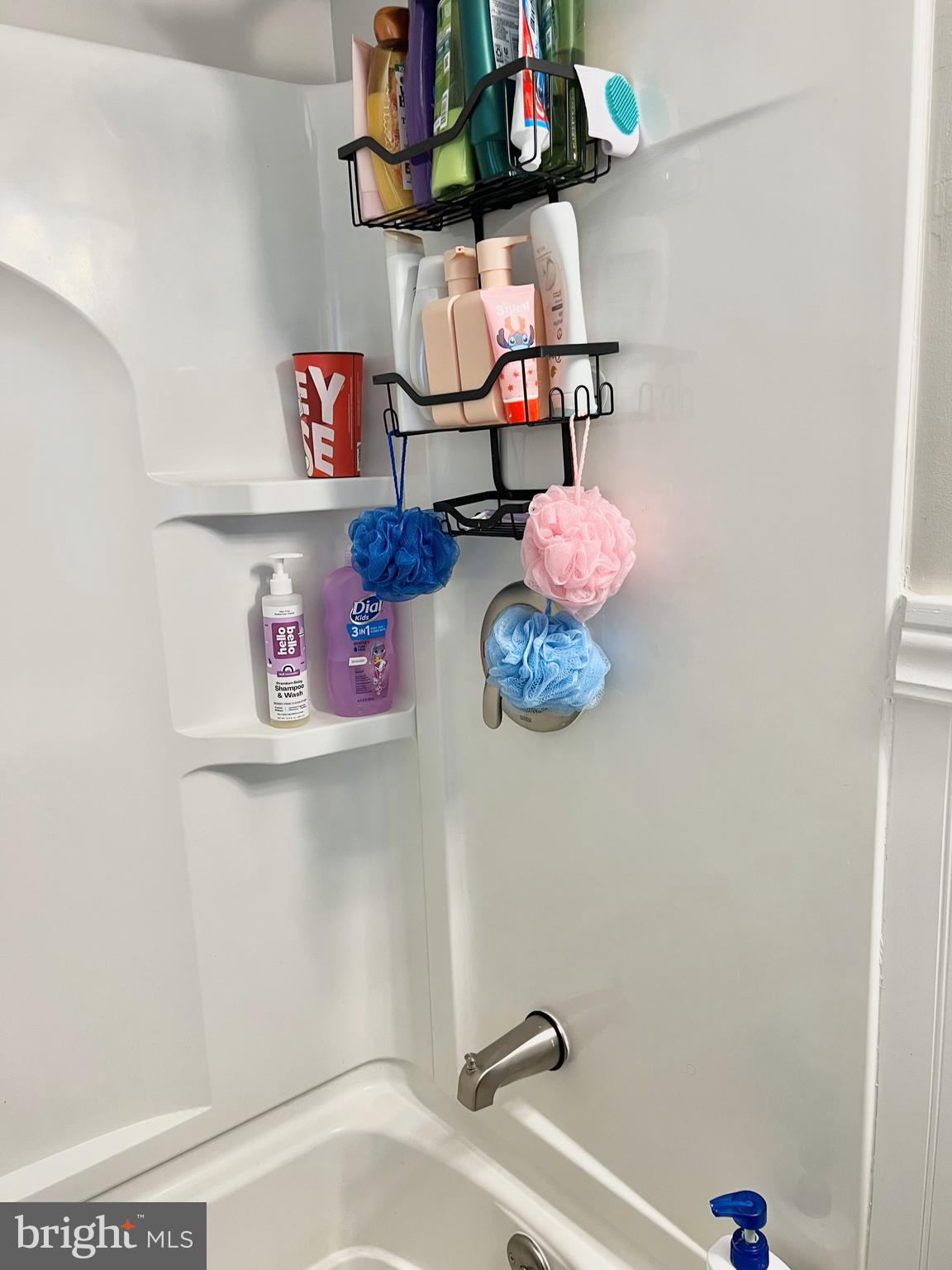 CLIFTON HEIGHTS - Residential Lease