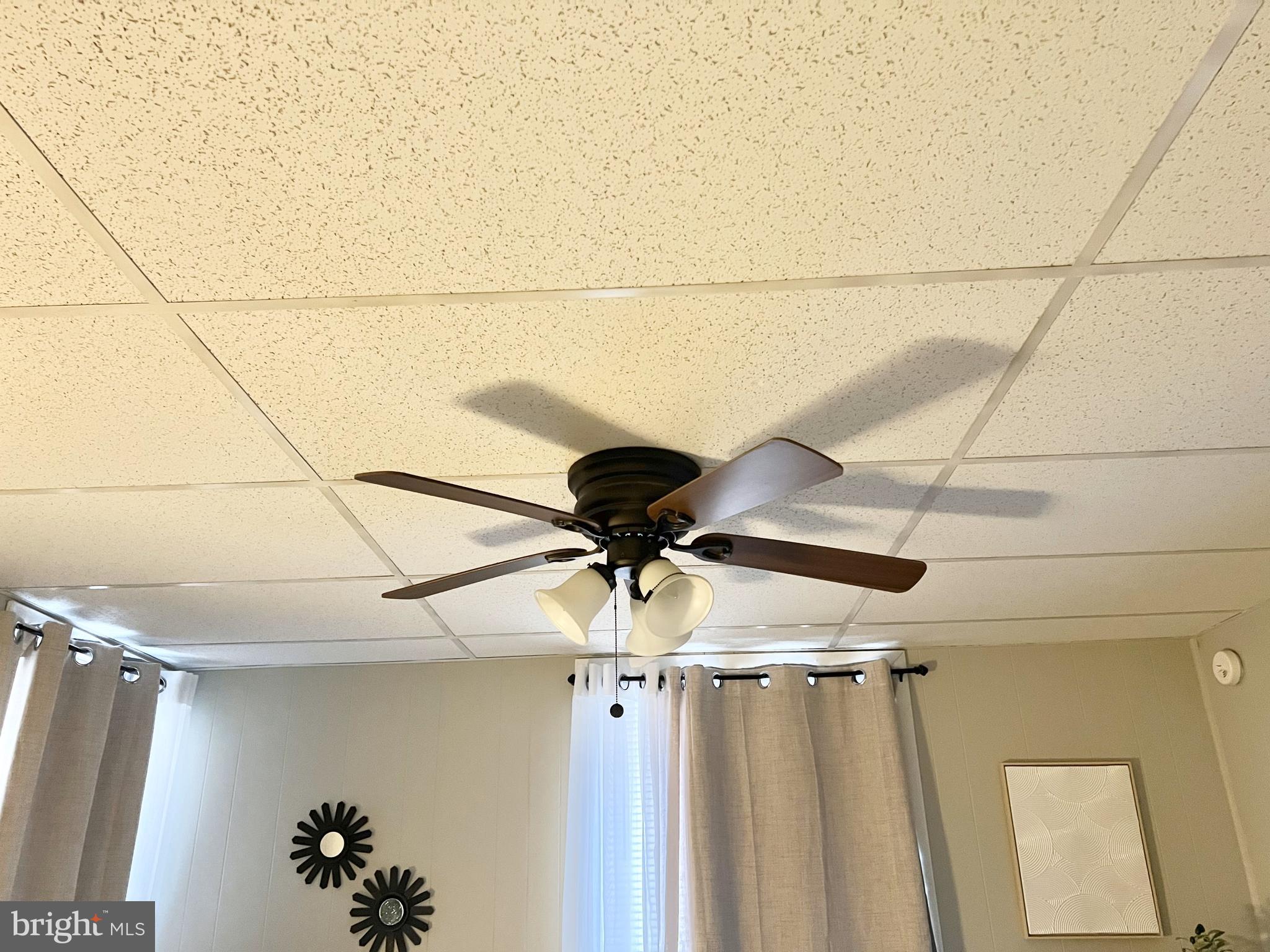 CLIFTON HEIGHTS - Residential Lease