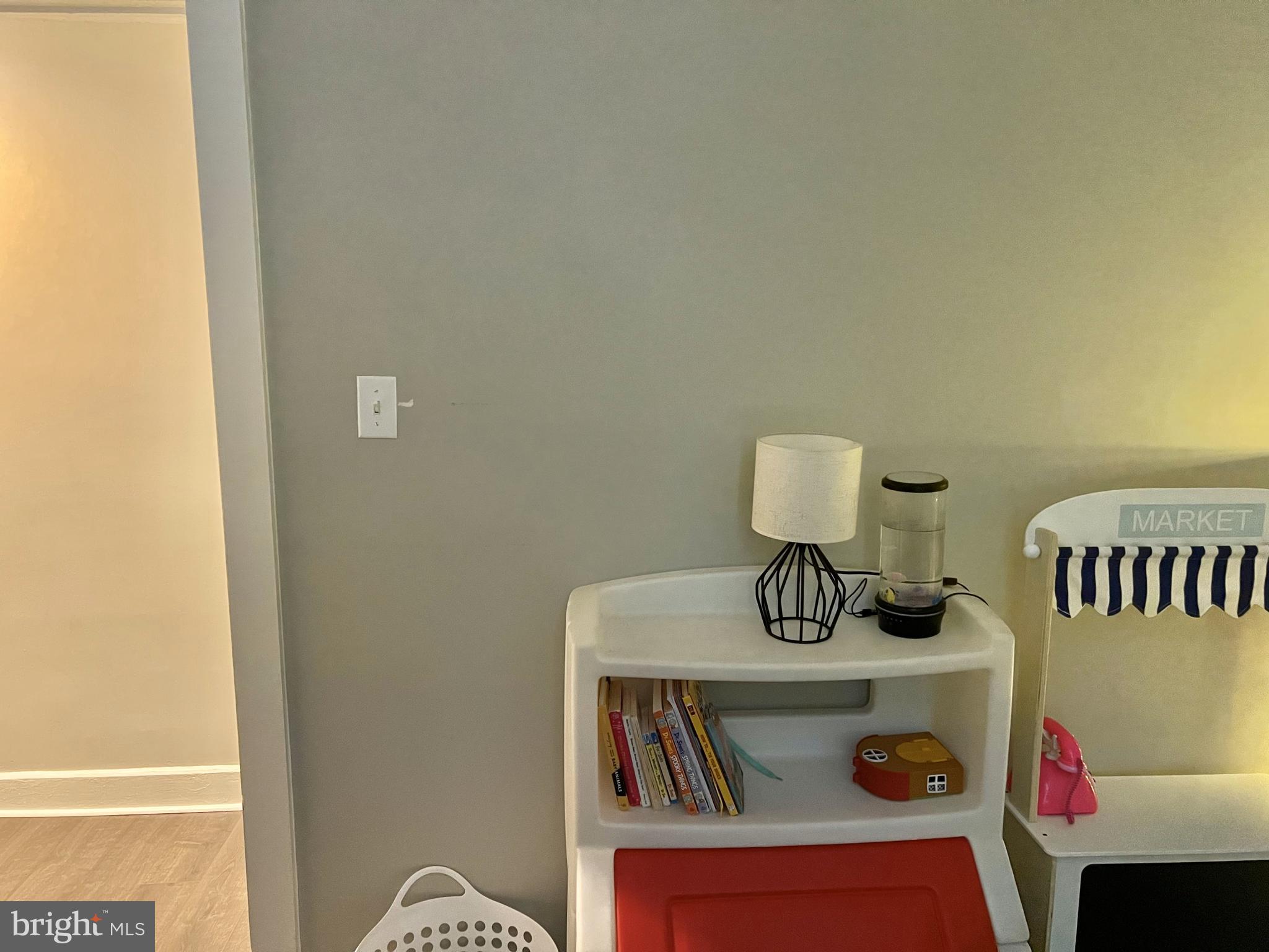 CLIFTON HEIGHTS - Residential Lease