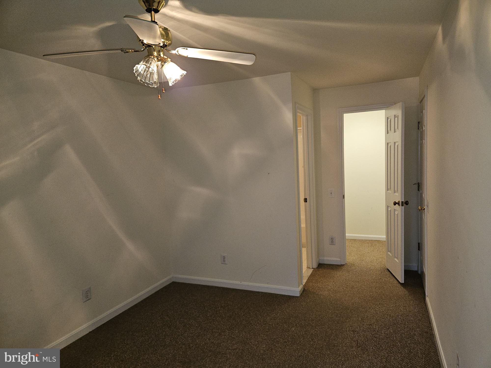 CHATHAM GREEN - Residential Lease